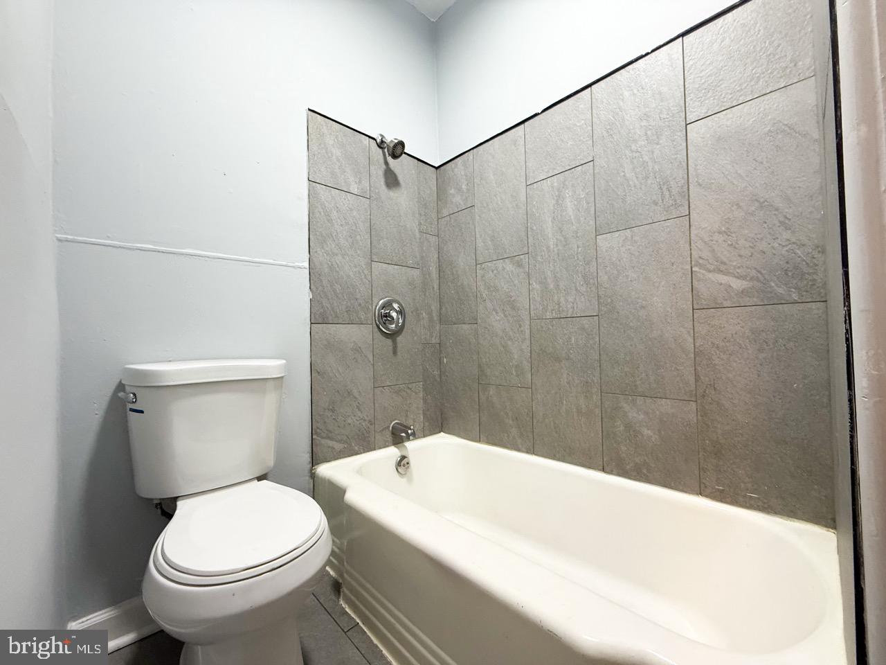 CALLAWAY-GARRISON - Residential Lease
