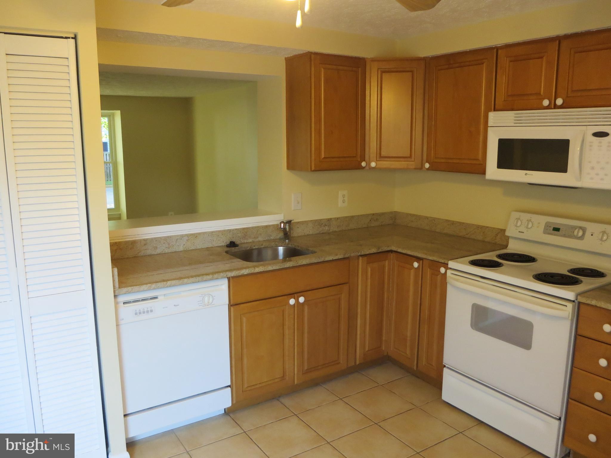 9038 SAINT STEVEN COURT