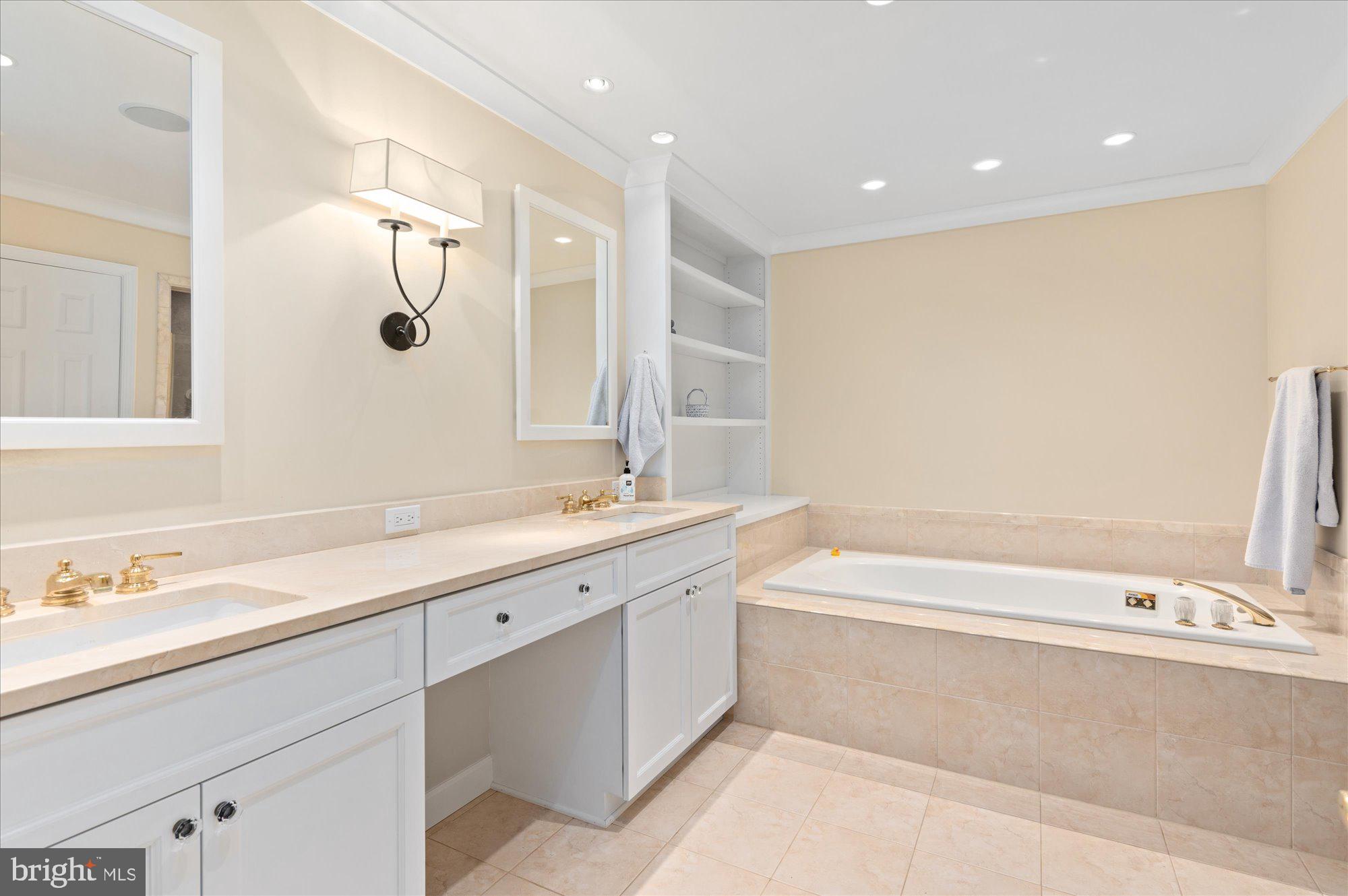 AVENEL - Residential