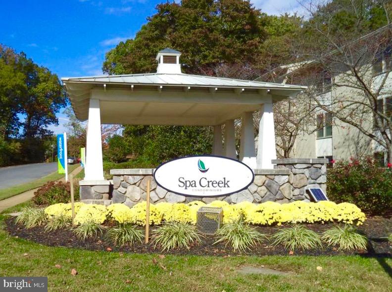 THE LANDING AT SPA CREEK - Residential