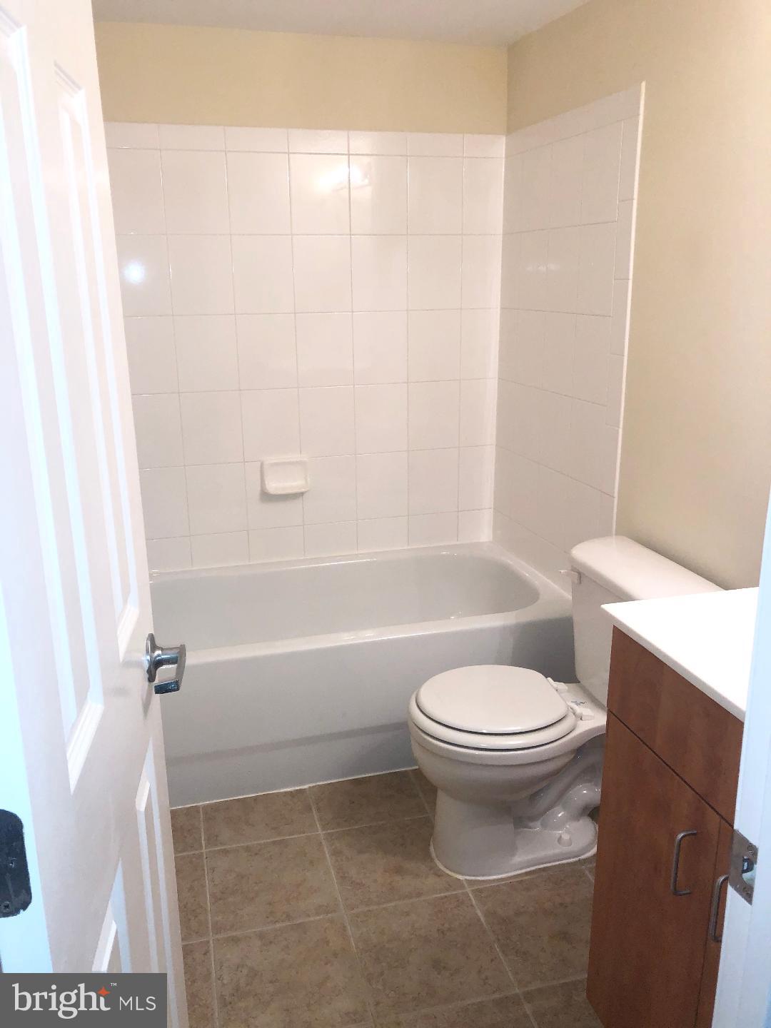 THE LANDING AT SPA CREEK - Residential