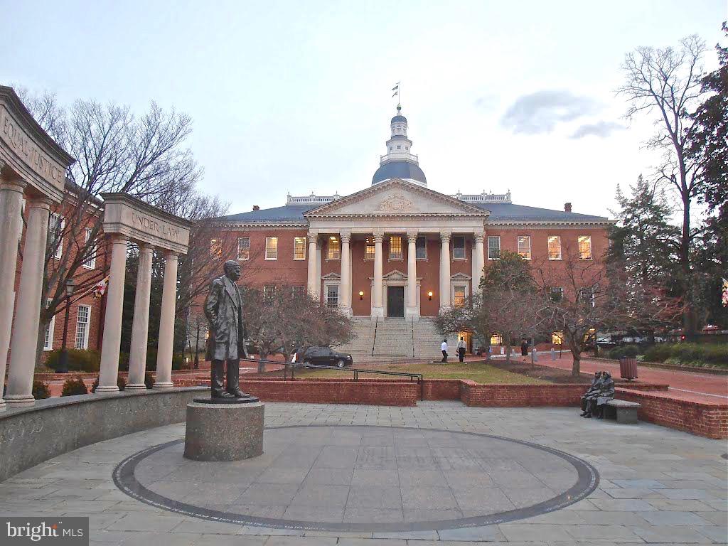 THE LANDING AT SPA CREEK - Residential