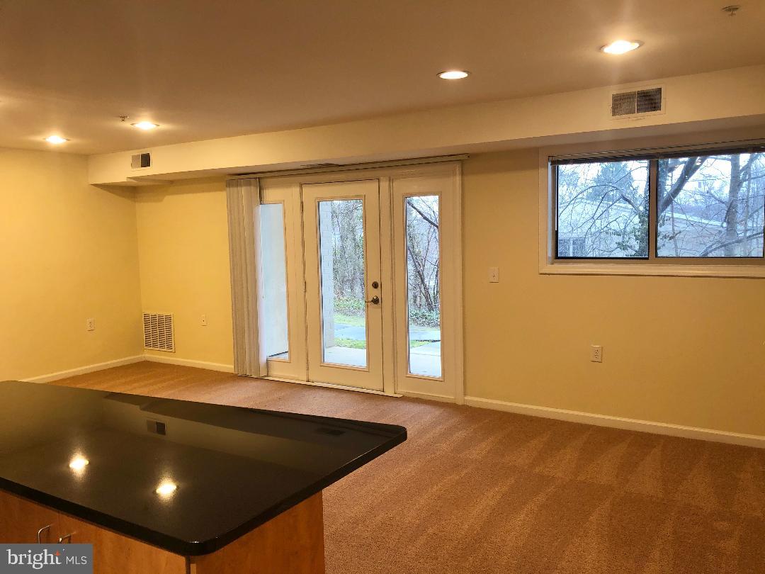 THE LANDING AT SPA CREEK - Residential