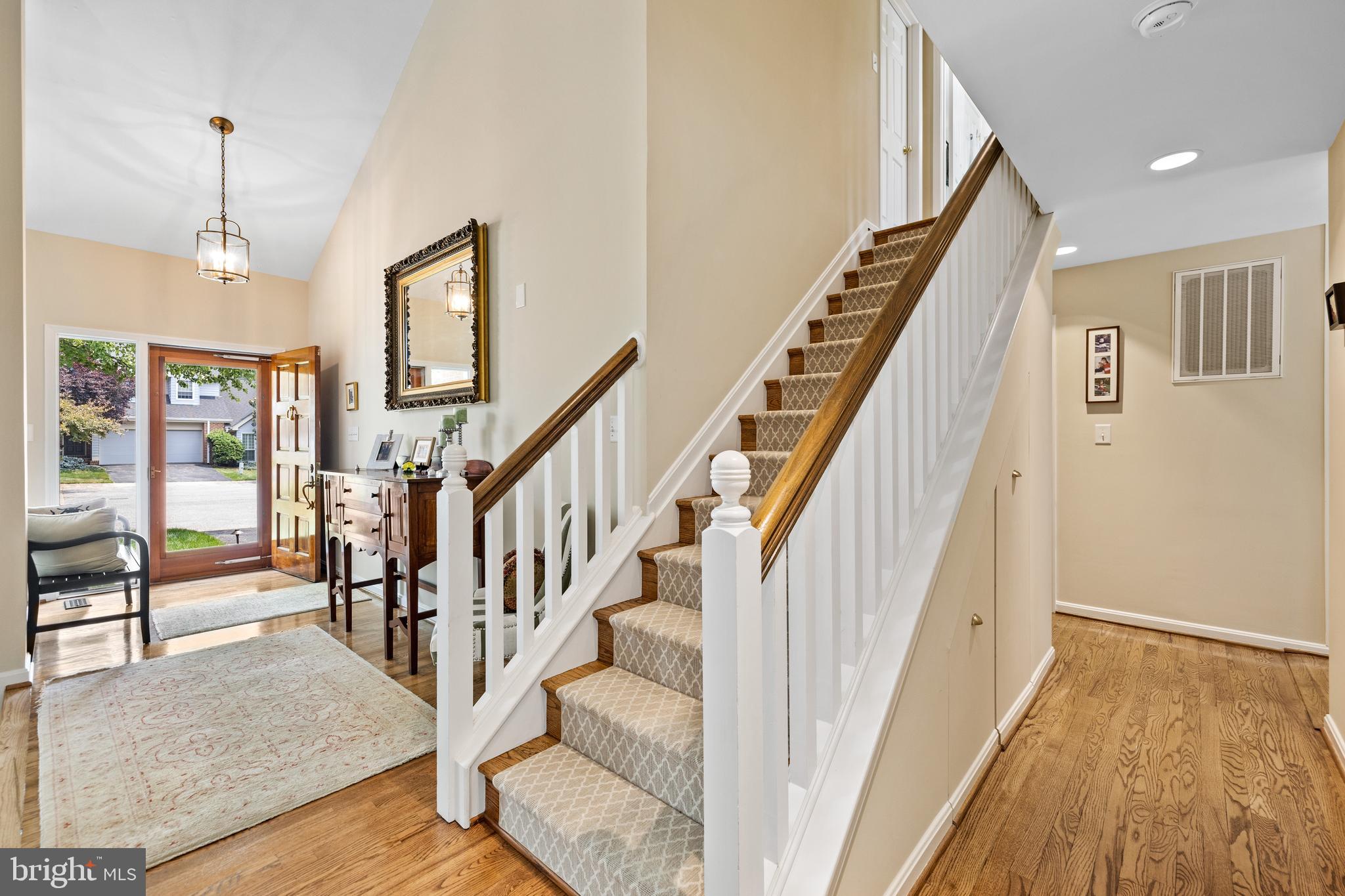 THE MEADOWS OF GREEN SPRING - Residential