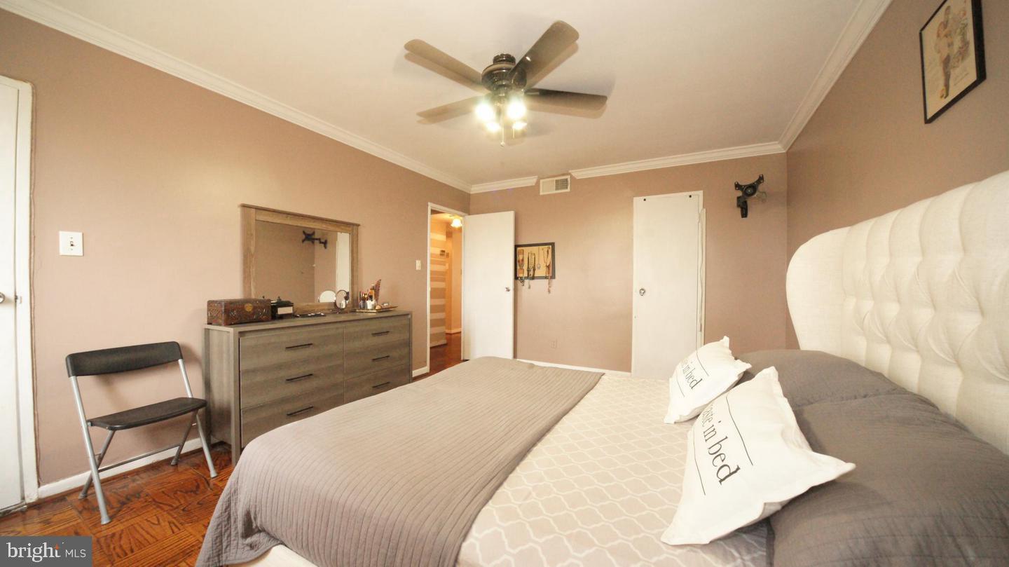 THE SEASONS - Residential Lease