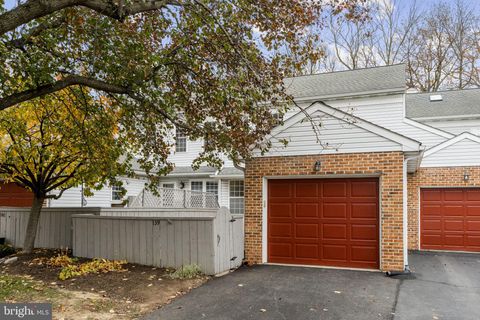 139 PINNACLE POINT DRIVE LANCASTER PA 17601