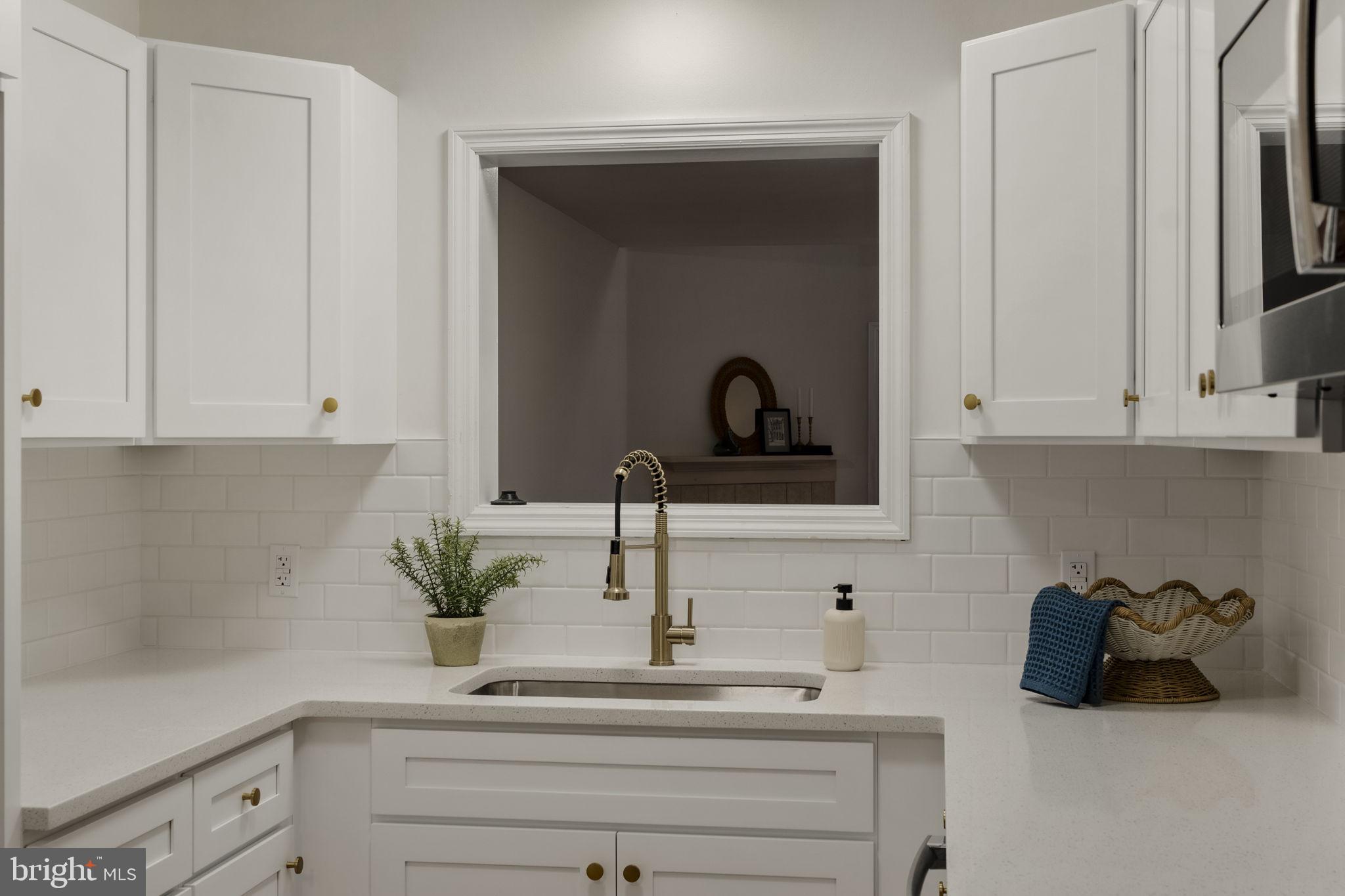 139 PINNACLE POINT DRIVE