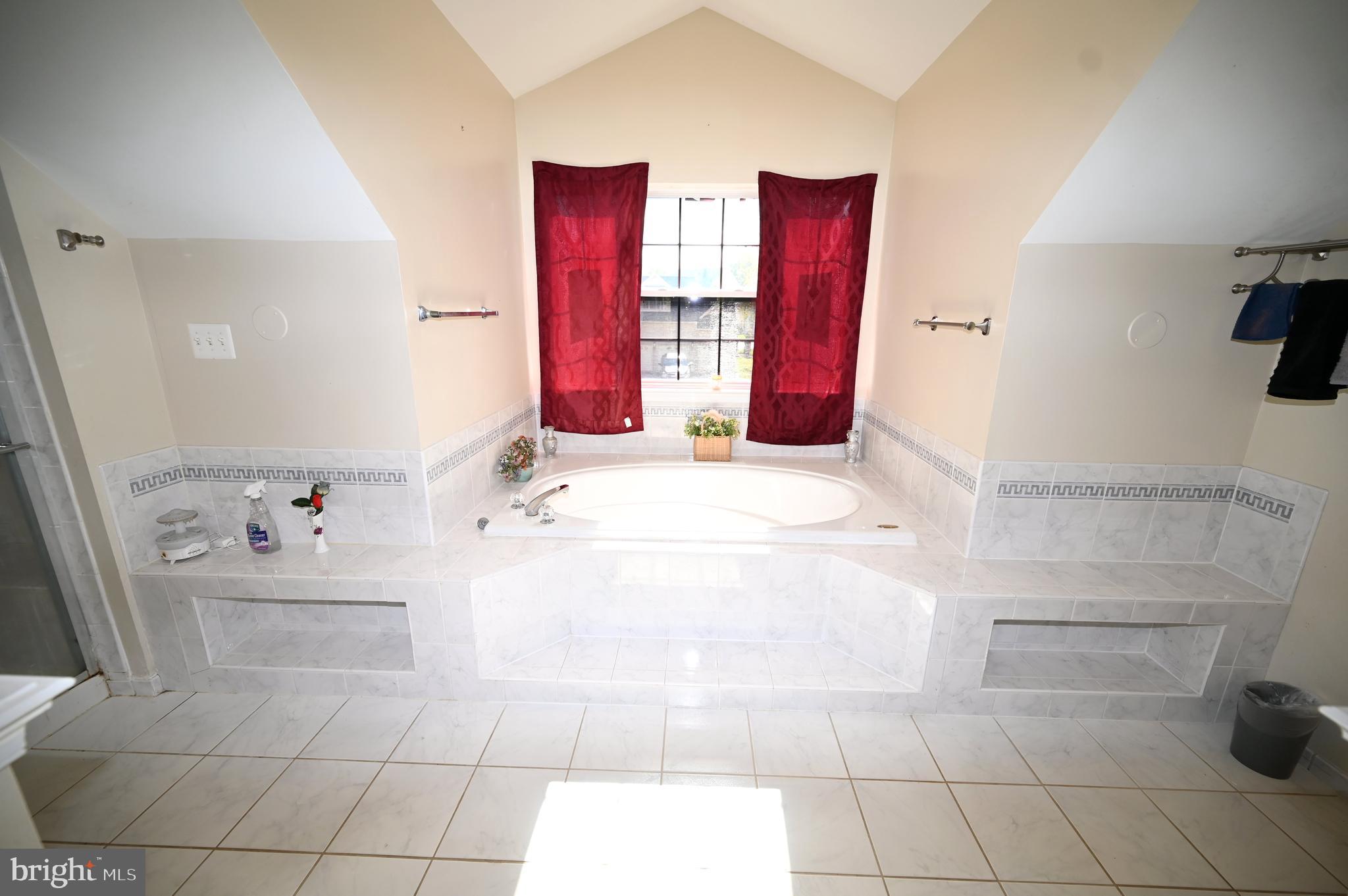 LONGLEAF-PLAT 1> - Residential