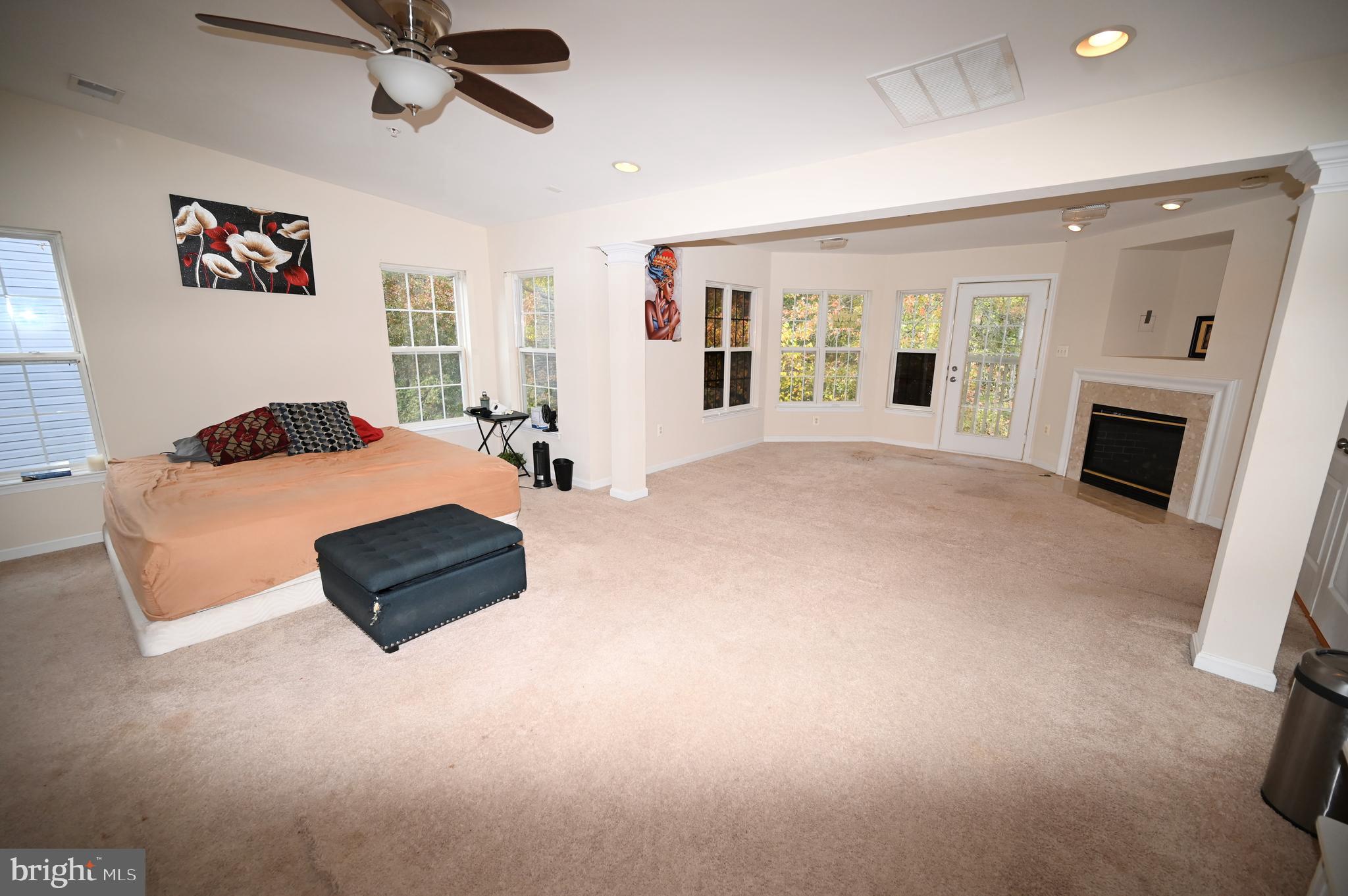 LONGLEAF-PLAT 1> - Residential