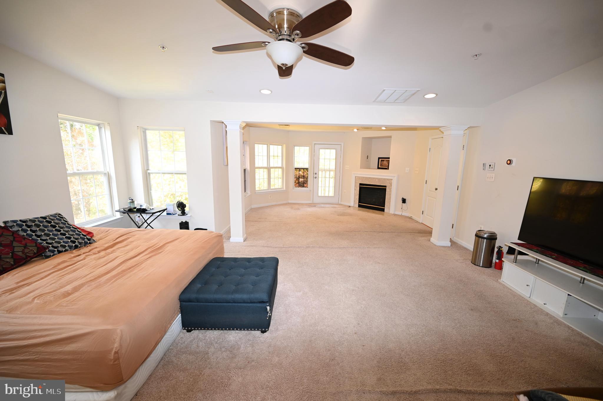 LONGLEAF-PLAT 1> - Residential