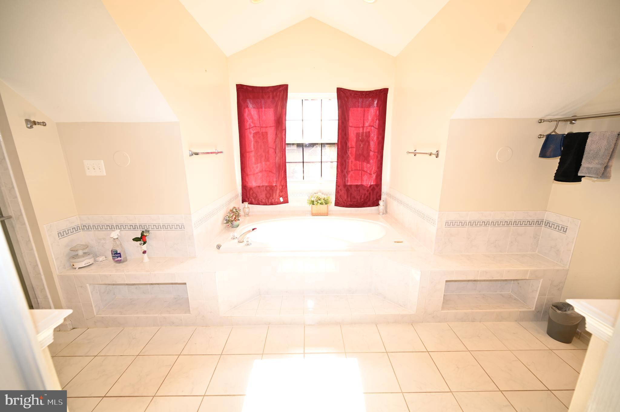 LONGLEAF-PLAT 1> - Residential