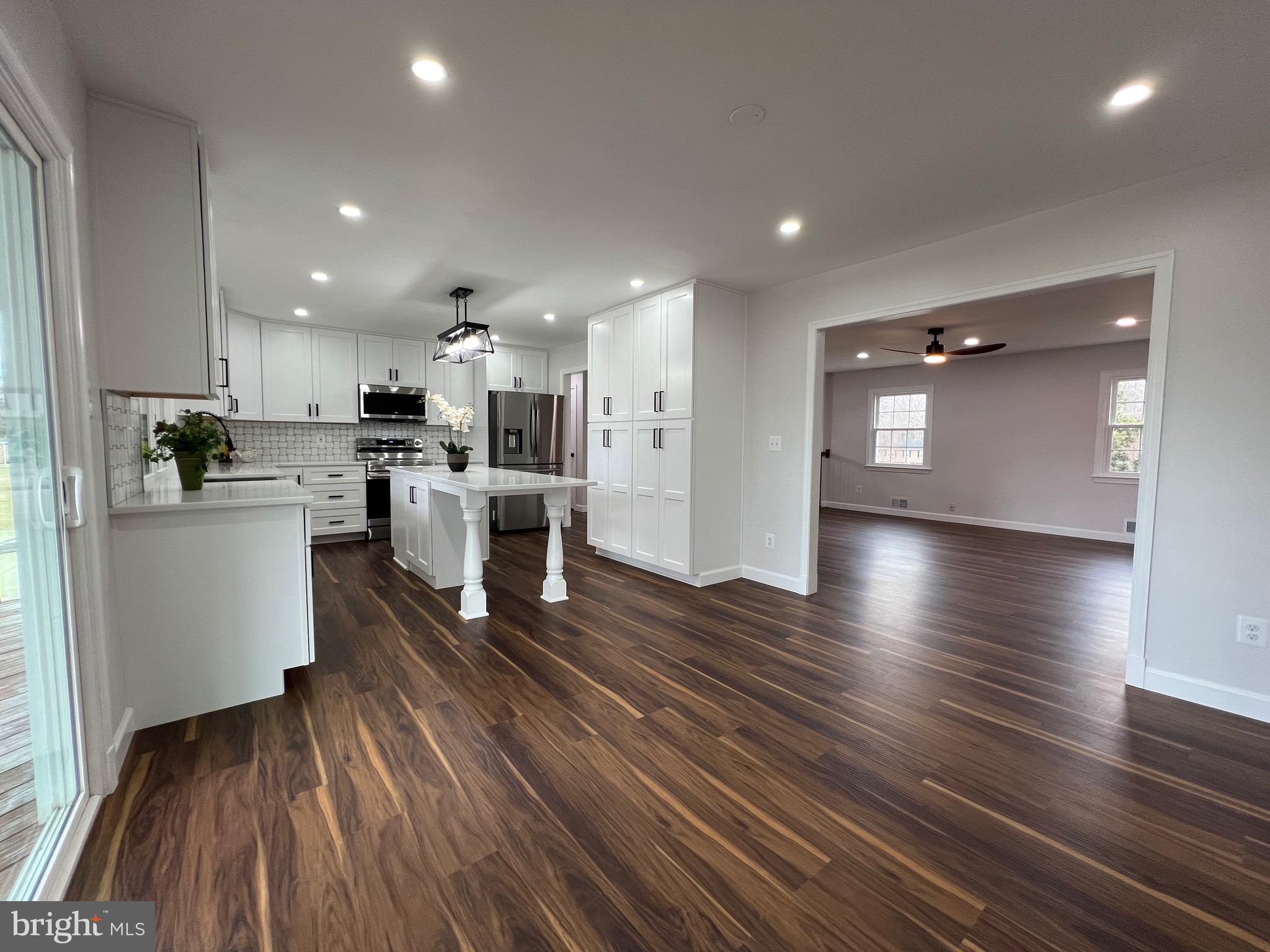 MOOR GREEN ESTATES - Residential Lease