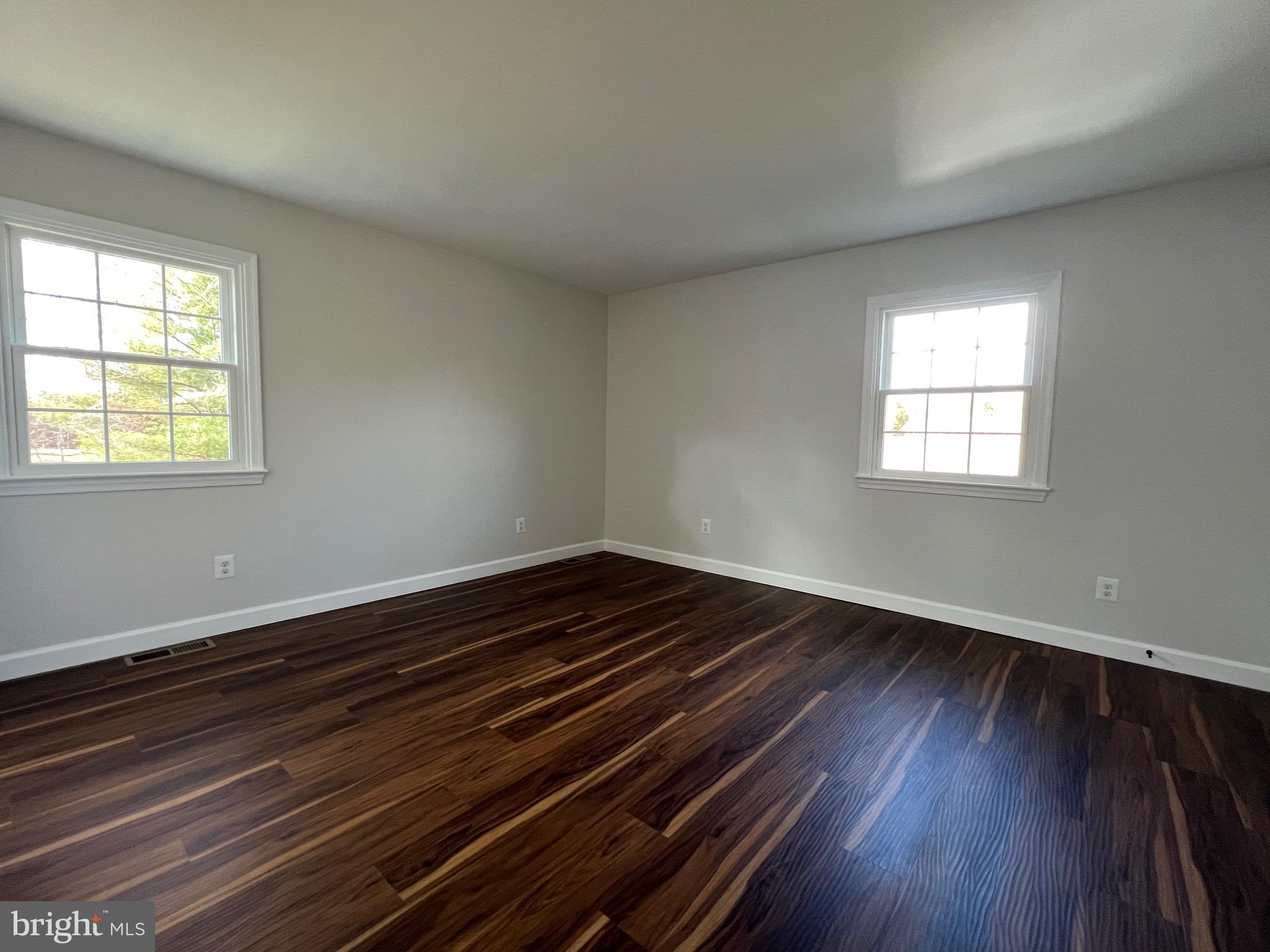 MOOR GREEN ESTATES - Residential Lease