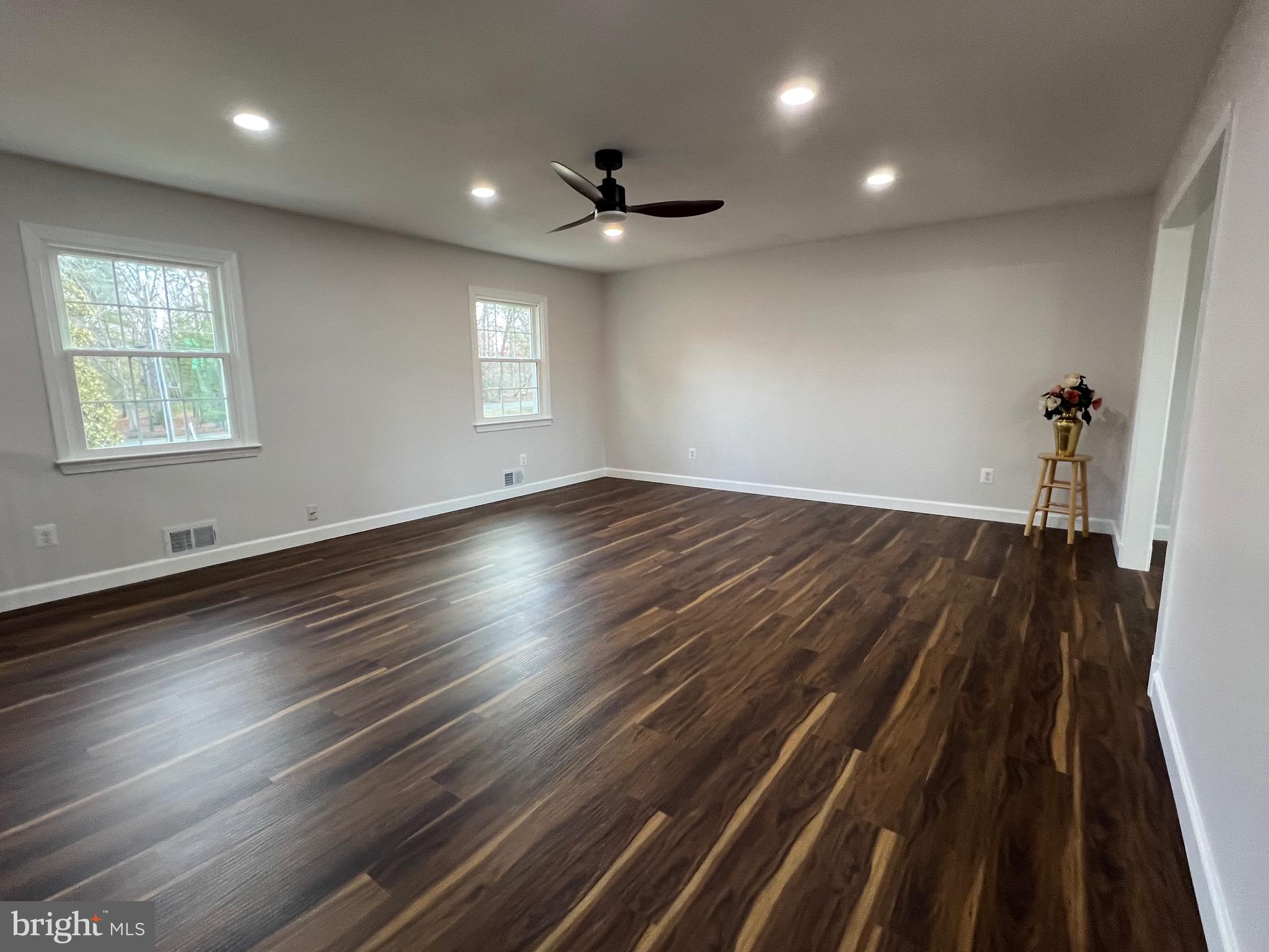 MOOR GREEN ESTATES - Residential Lease