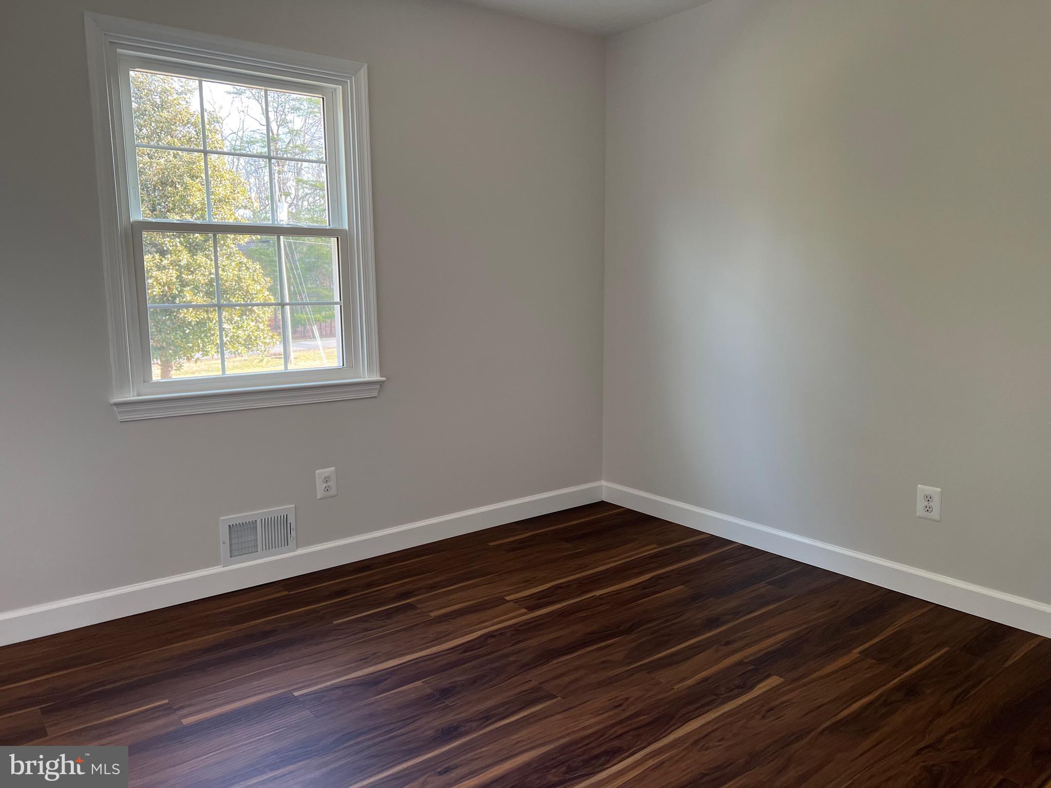 MOOR GREEN ESTATES - Residential Lease