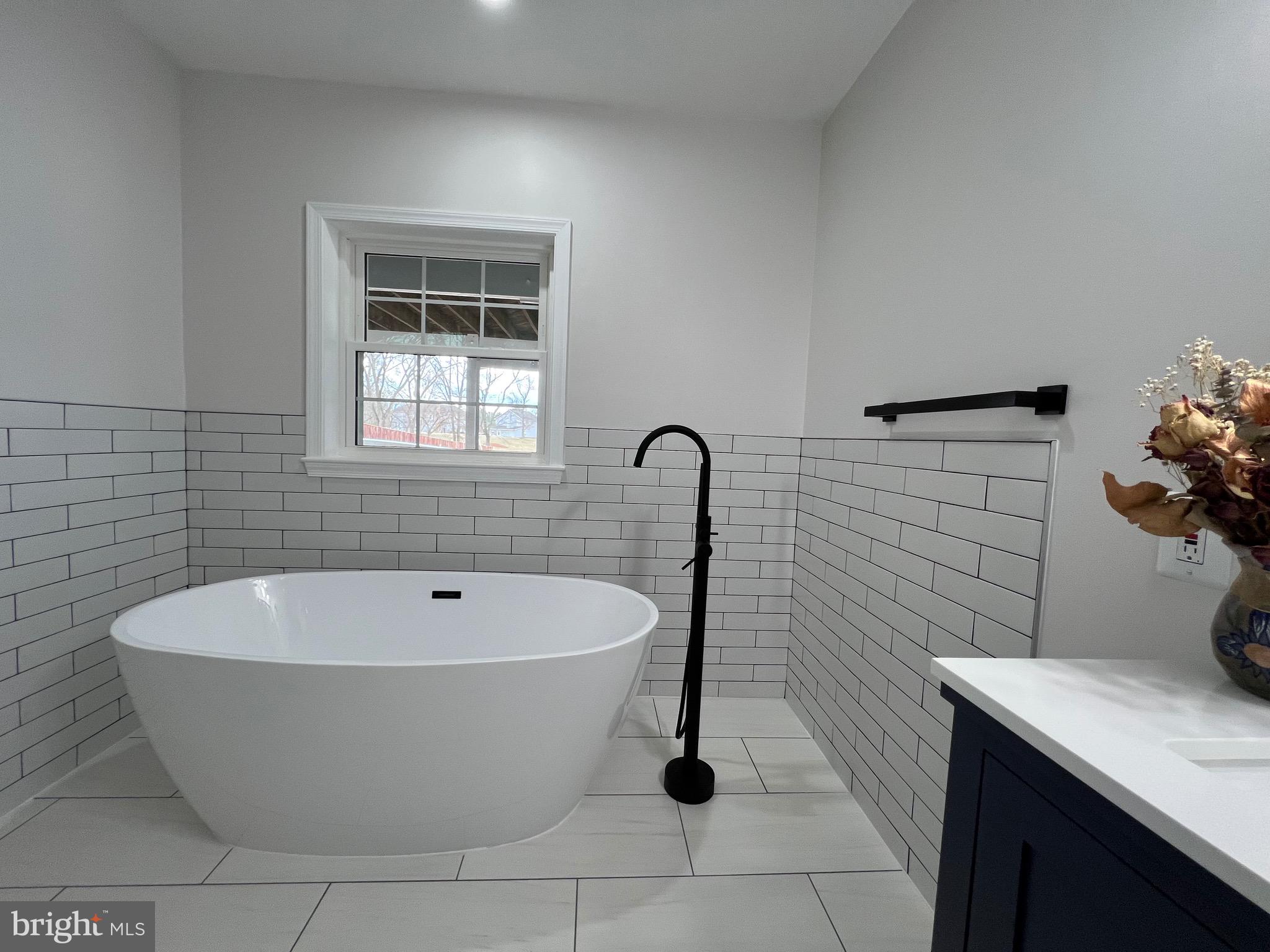 MOOR GREEN ESTATES - Residential Lease