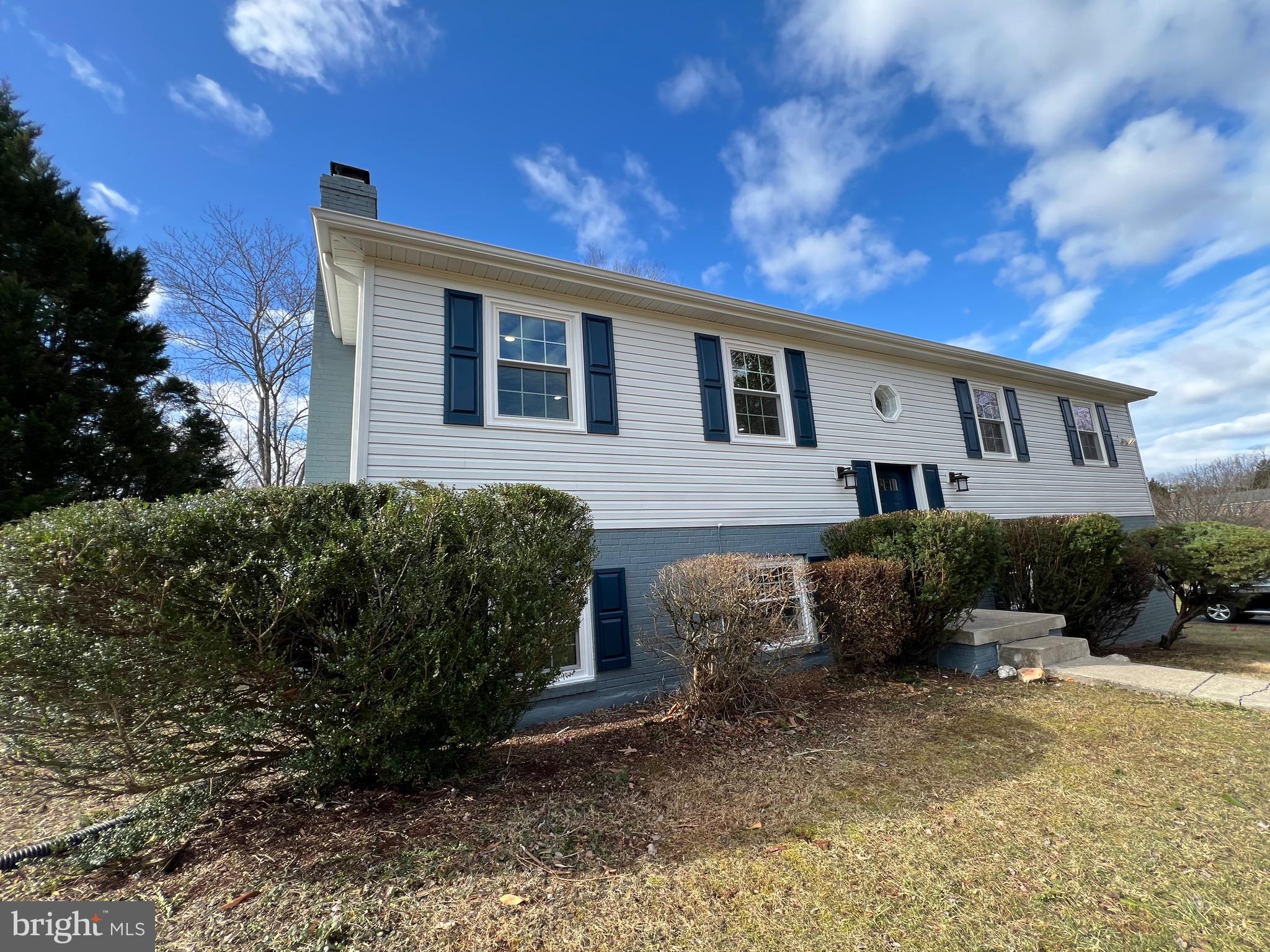 MOOR GREEN ESTATES - Residential Lease