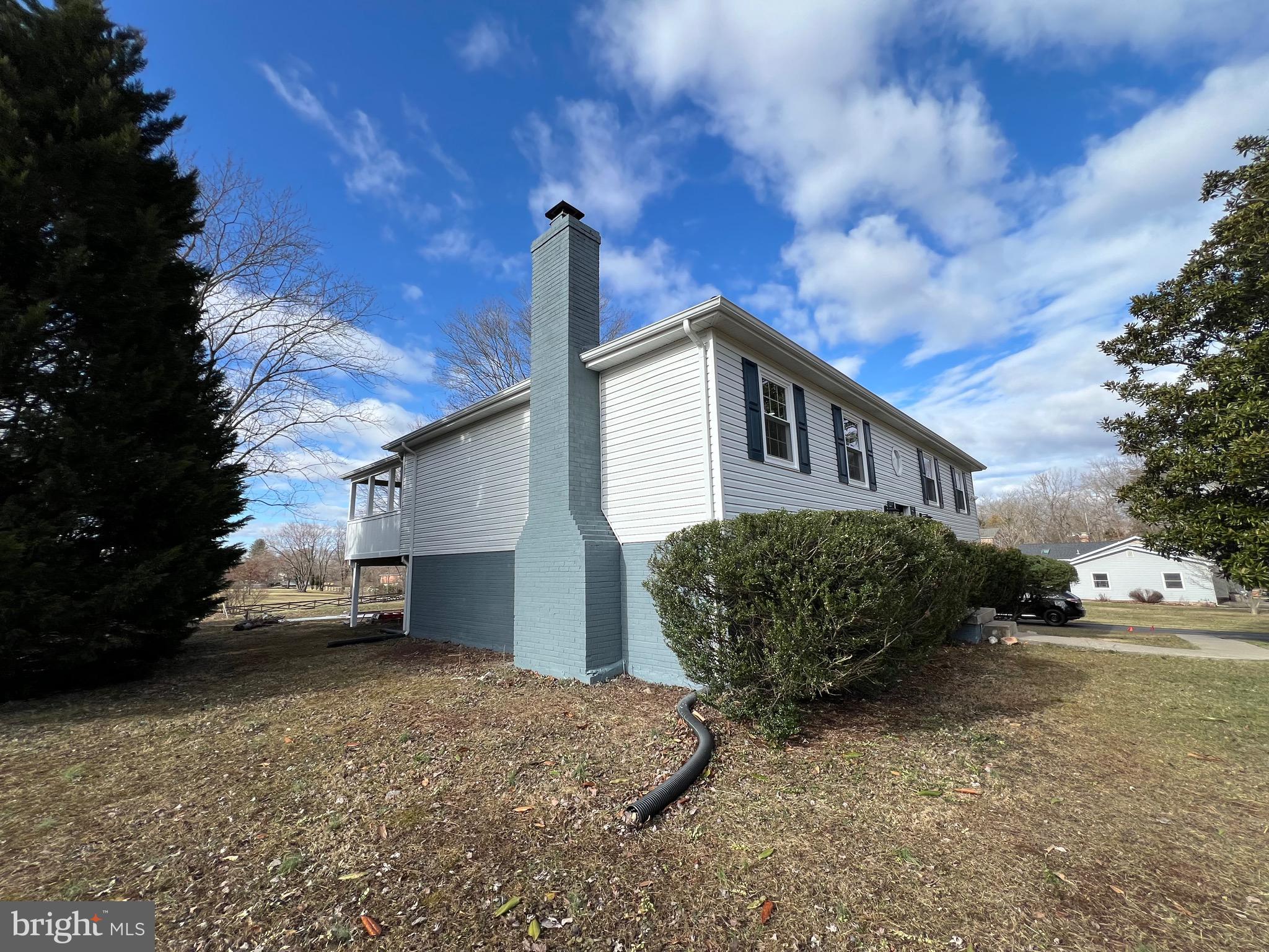 MOOR GREEN ESTATES - Residential Lease