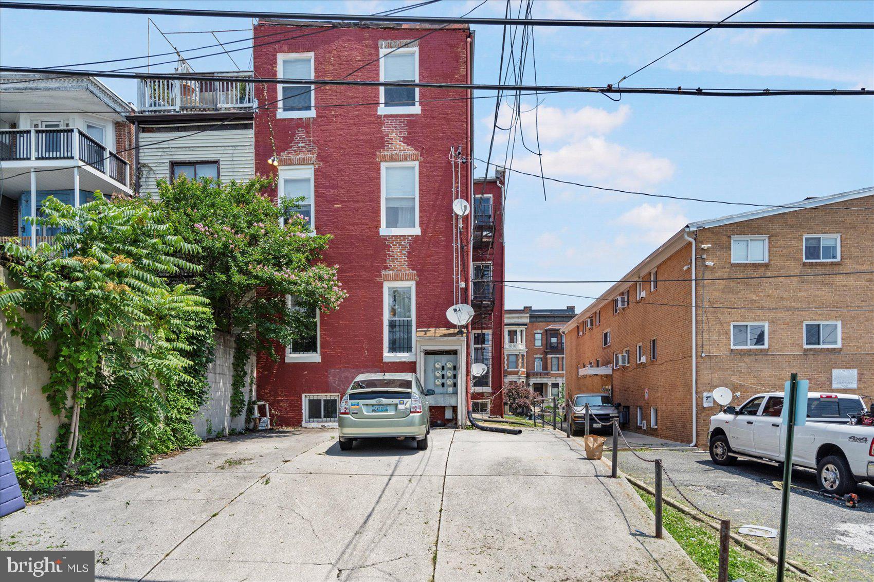 RESERVOIR HILL - Residential Income