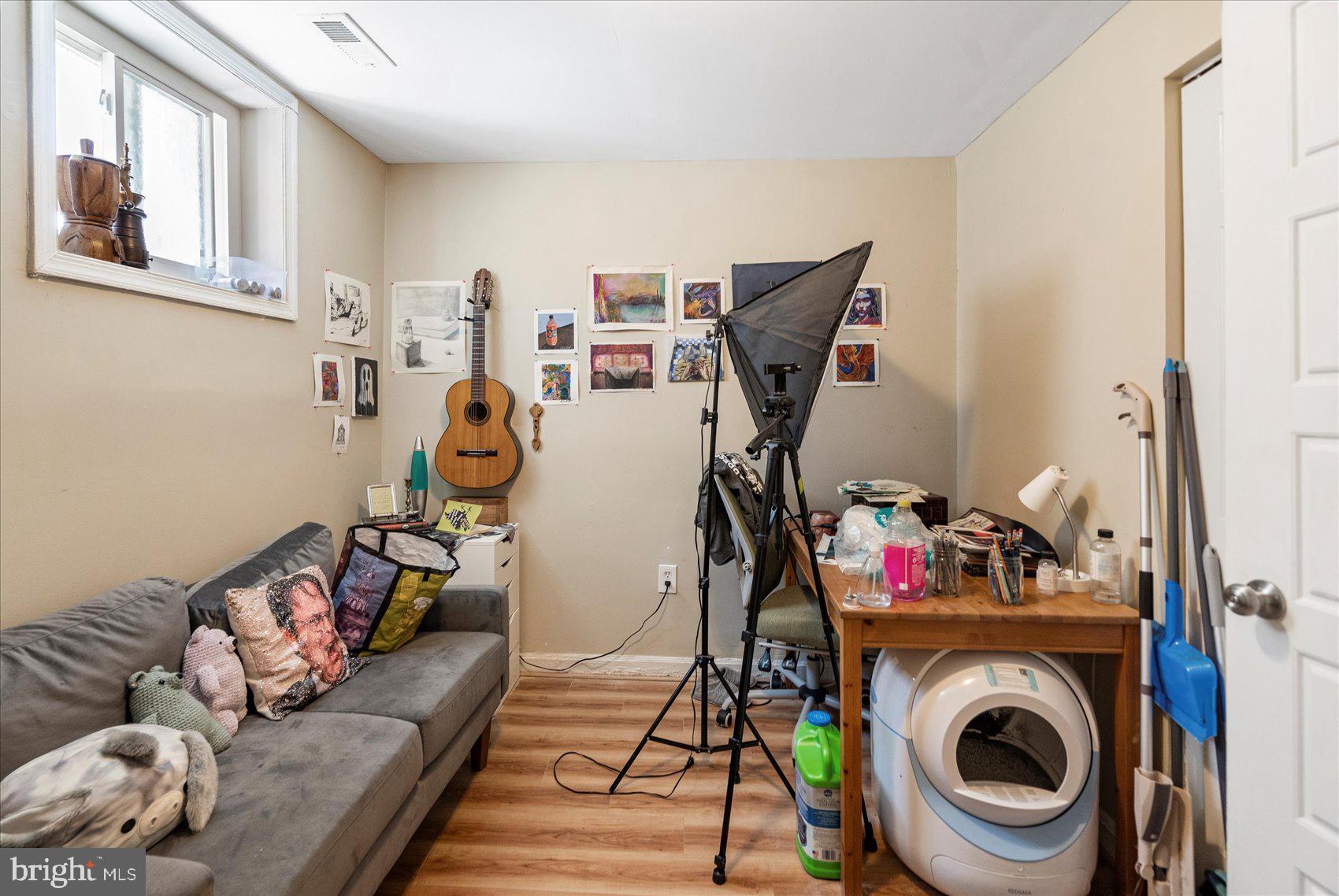 RESERVOIR HILL - Residential Income