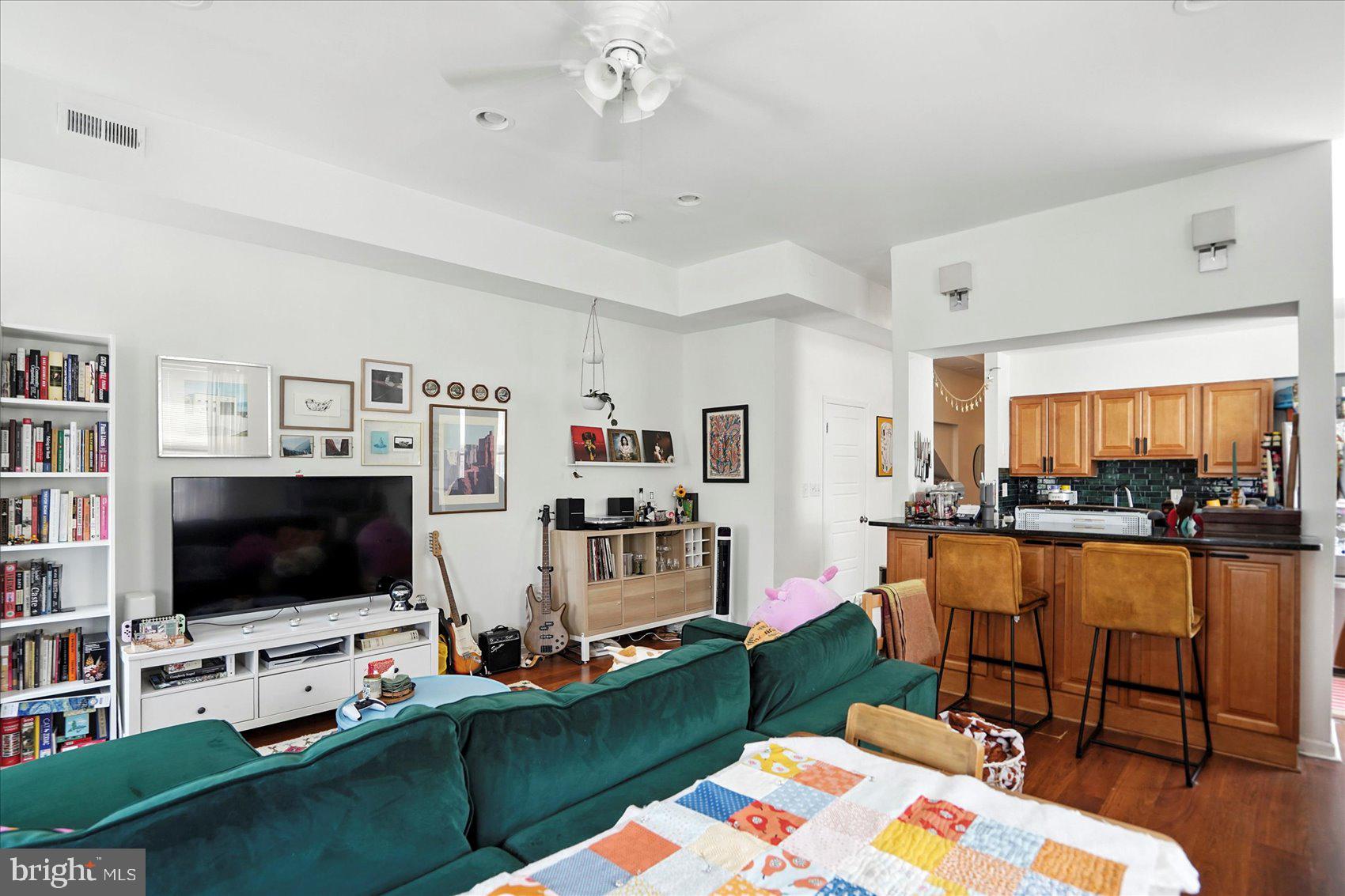 RESERVOIR HILL - Residential Income
