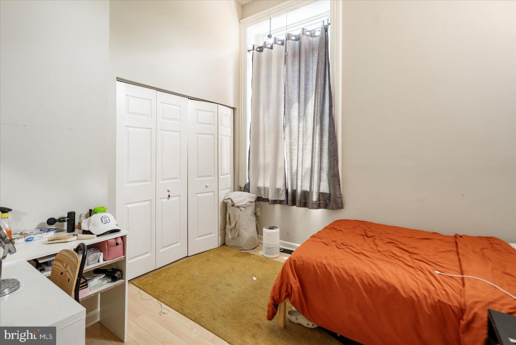 RESERVOIR HILL - Residential Income