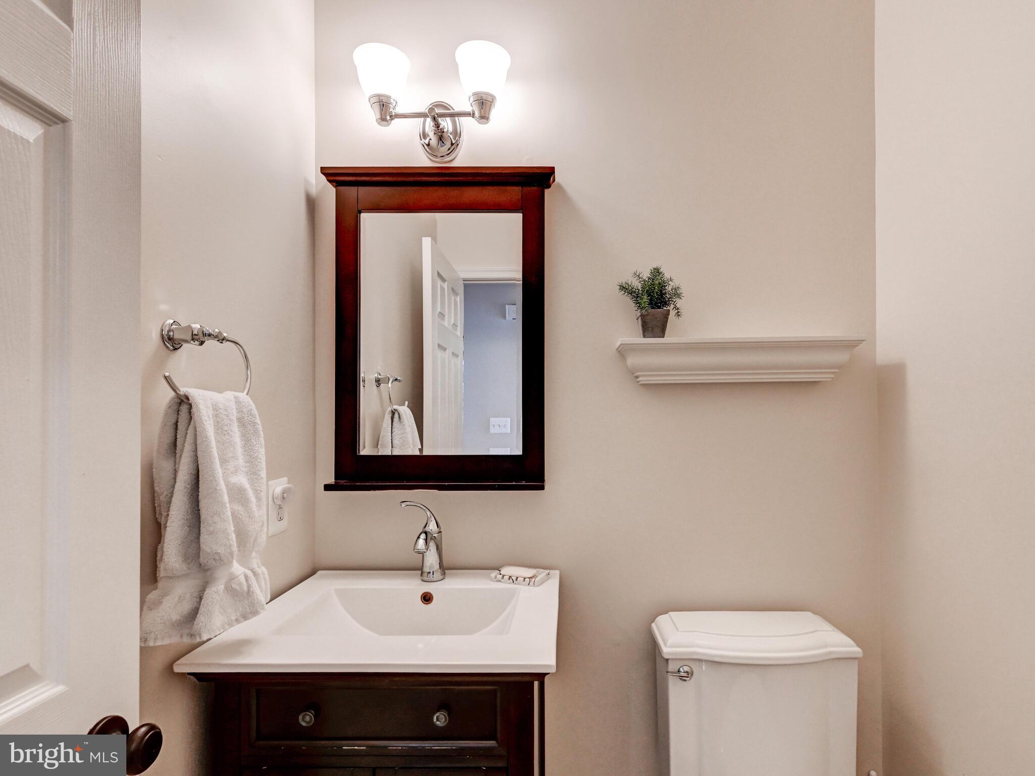 SUMMIT CHASE - Residential