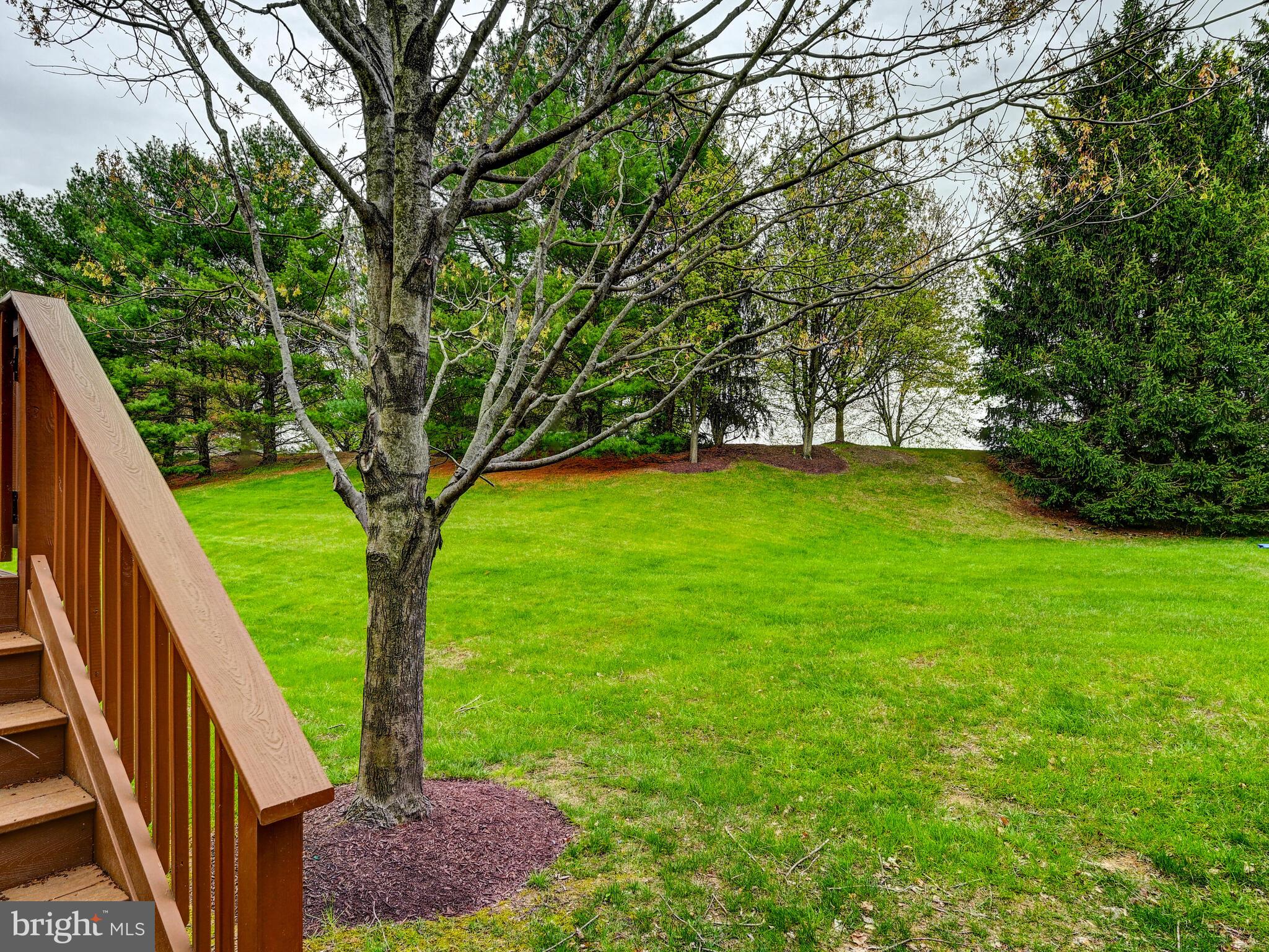 SUMMIT CHASE - Residential