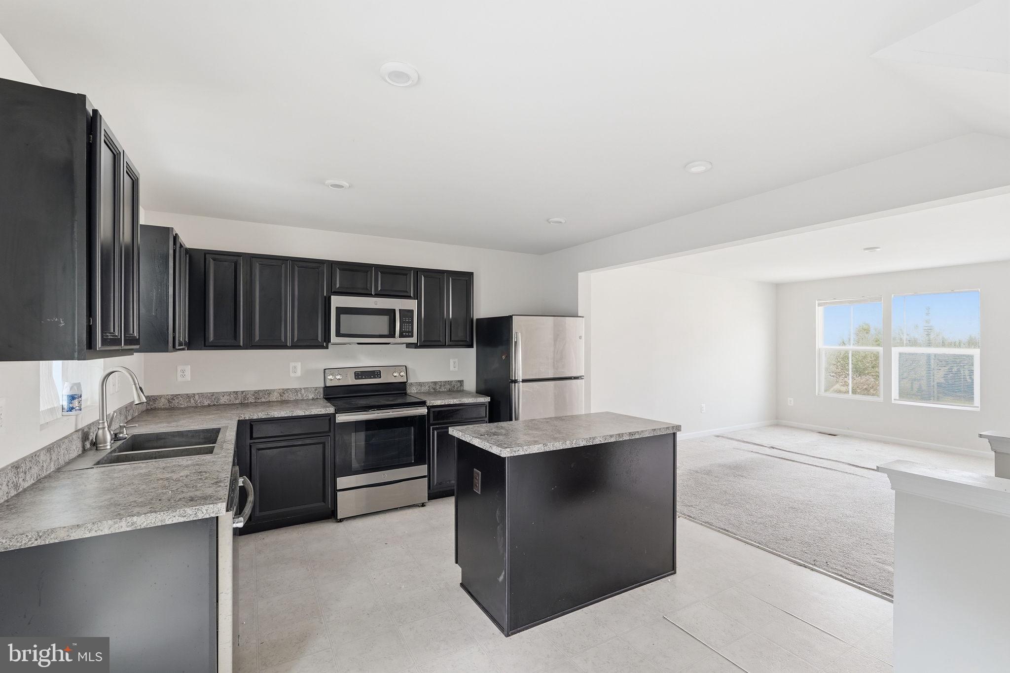 280 SAGE CIRCLE