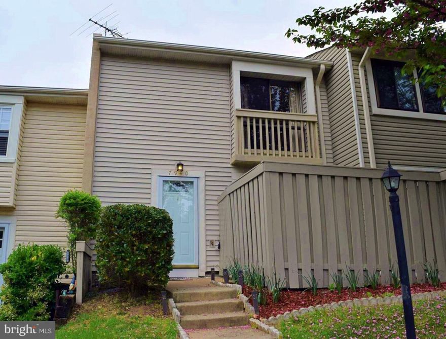 Great two-story condo townhome situated on a quiet community of Bentley Village in Springfield, Virginia. Spacious w/ lots of light. Updated kitchen. Master bedroom w/ its bath. All bathrooms updated. Large windows in the living area. Beautiful hardwood floors on main level. Enjoy the large rear deck & front patio. Storage/utility room/laundry room in the basement. Within minutes from the Franconia Springfield Metro, NOVA Hospital, and Fort Belvoir. Easy access to 395, 495, and Fairfax County Pkwy.