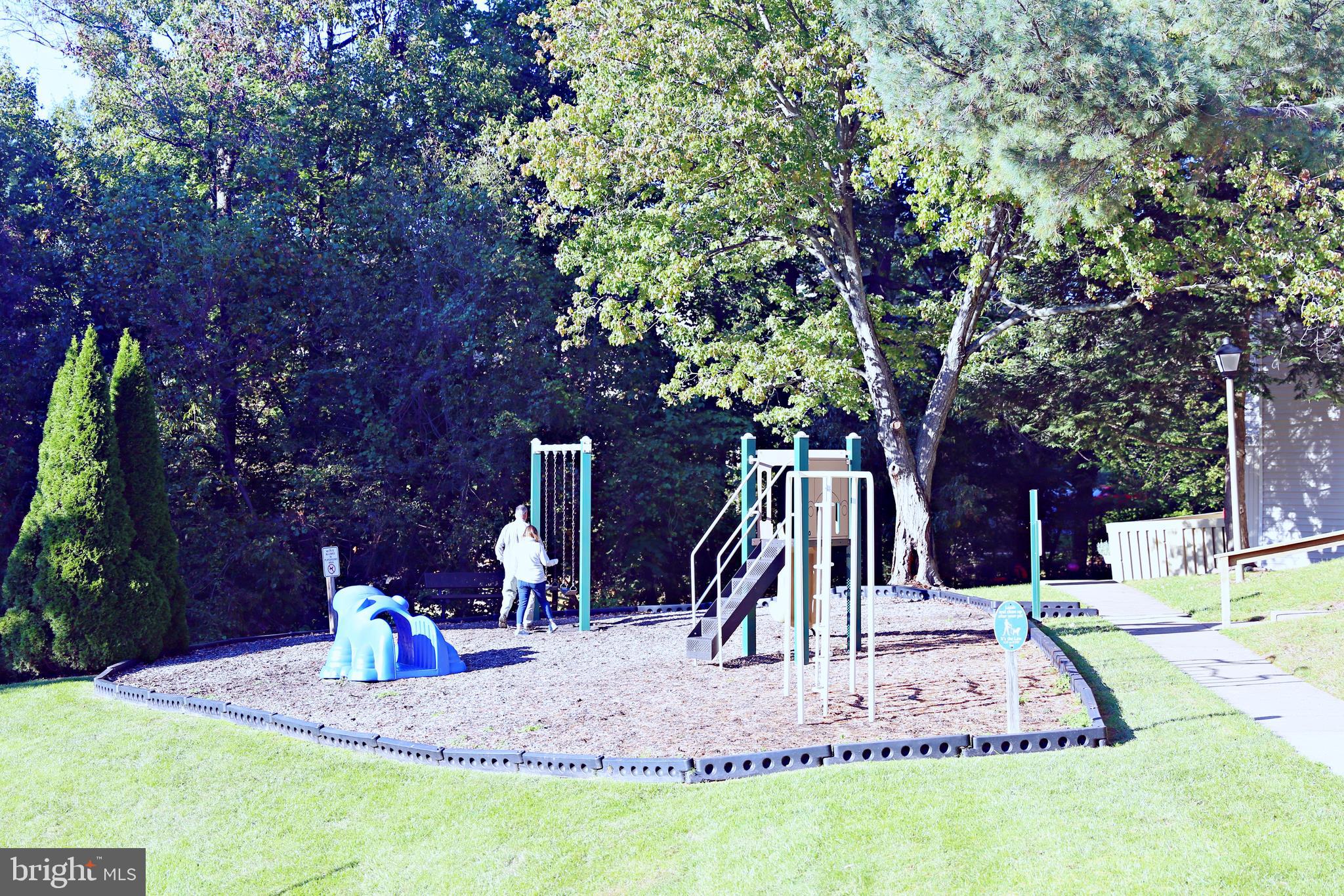 BENTLEY VILLAGE - Residential