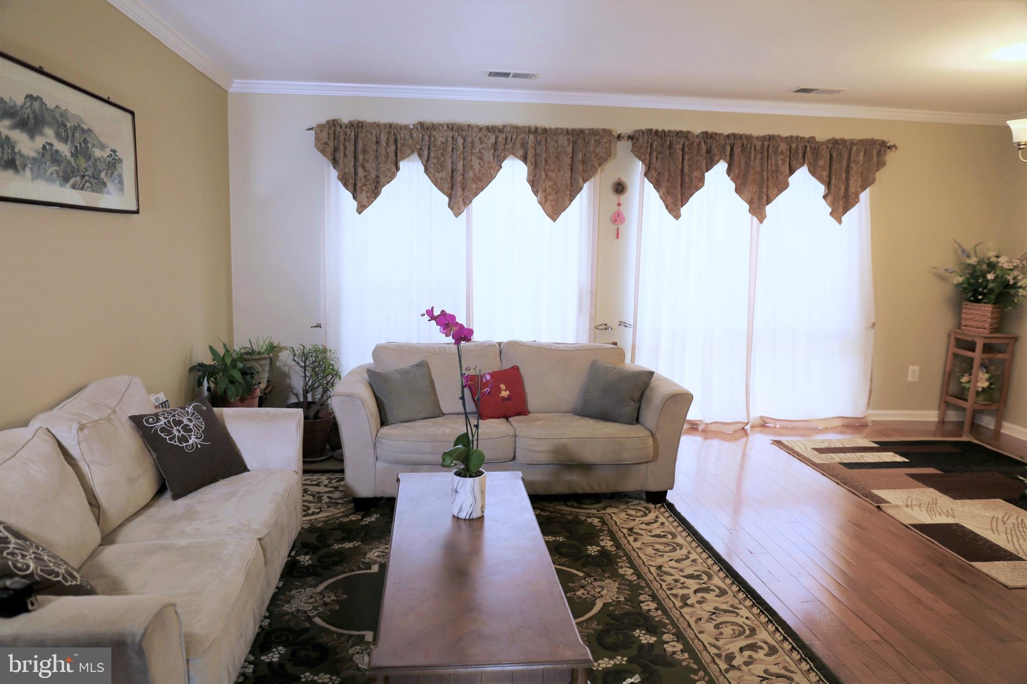 BENTLEY VILLAGE - Residential