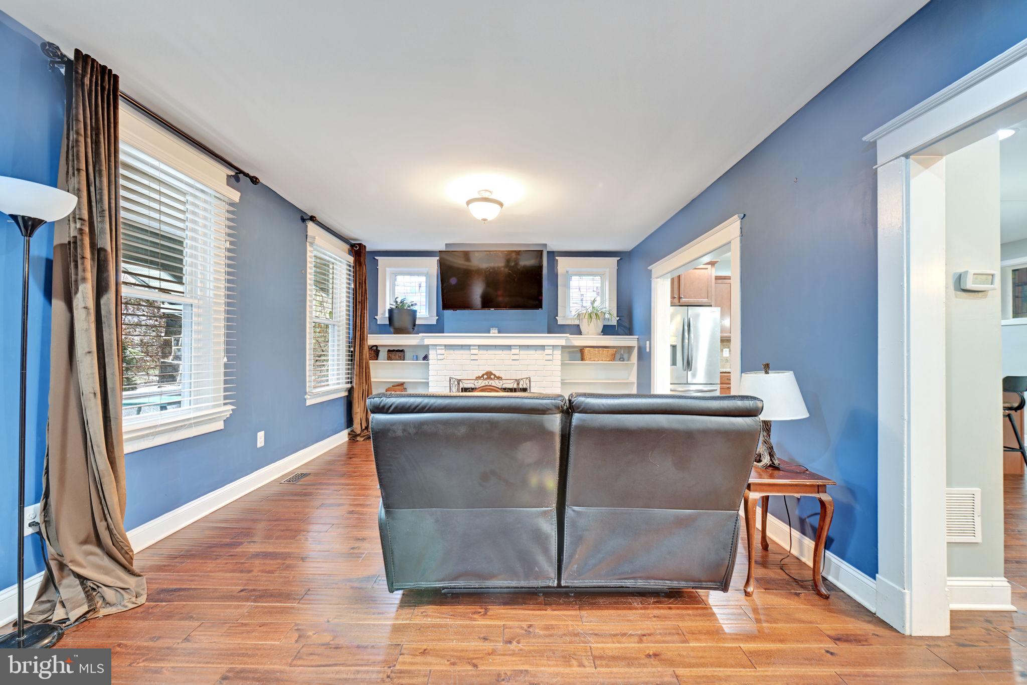 PARKVILLE - Residential