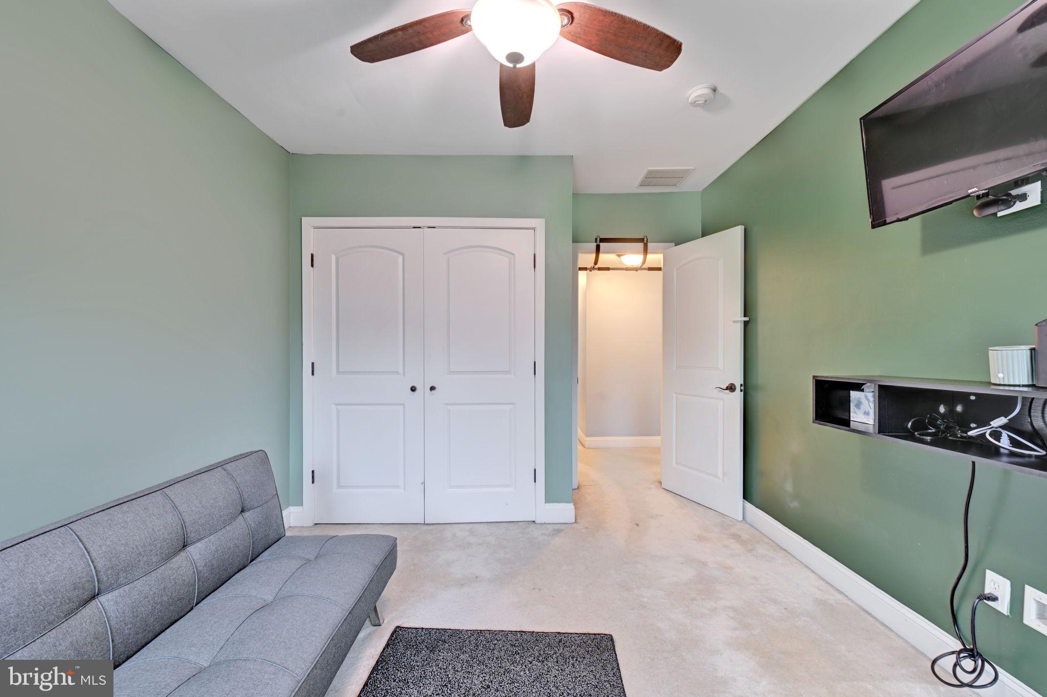 PARKVILLE - Residential