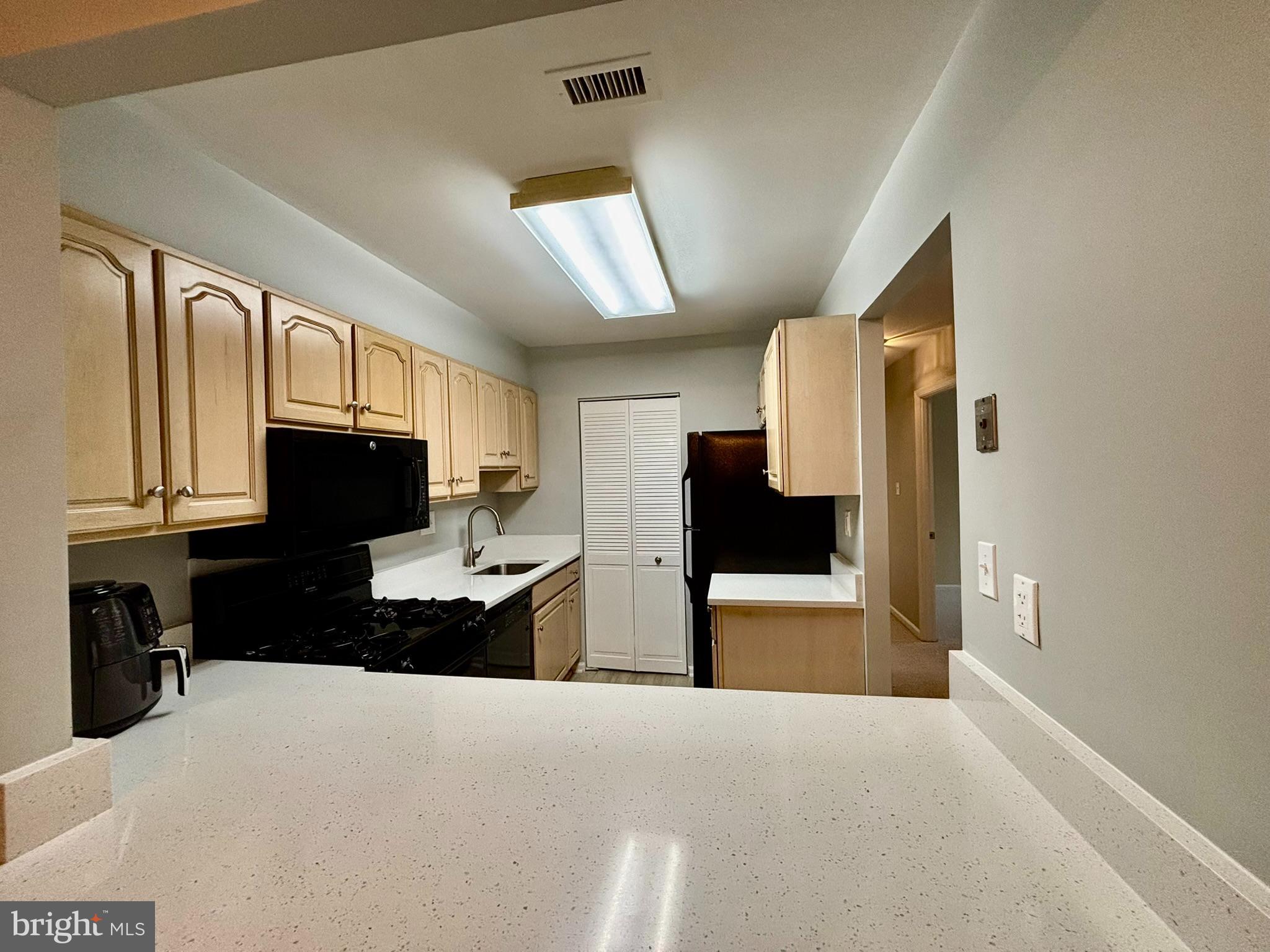 BURKE COVE - Residential Lease