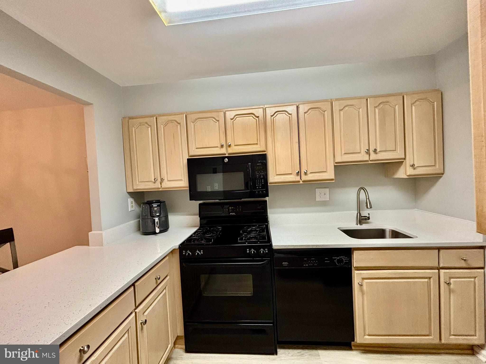 BURKE COVE - Residential Lease