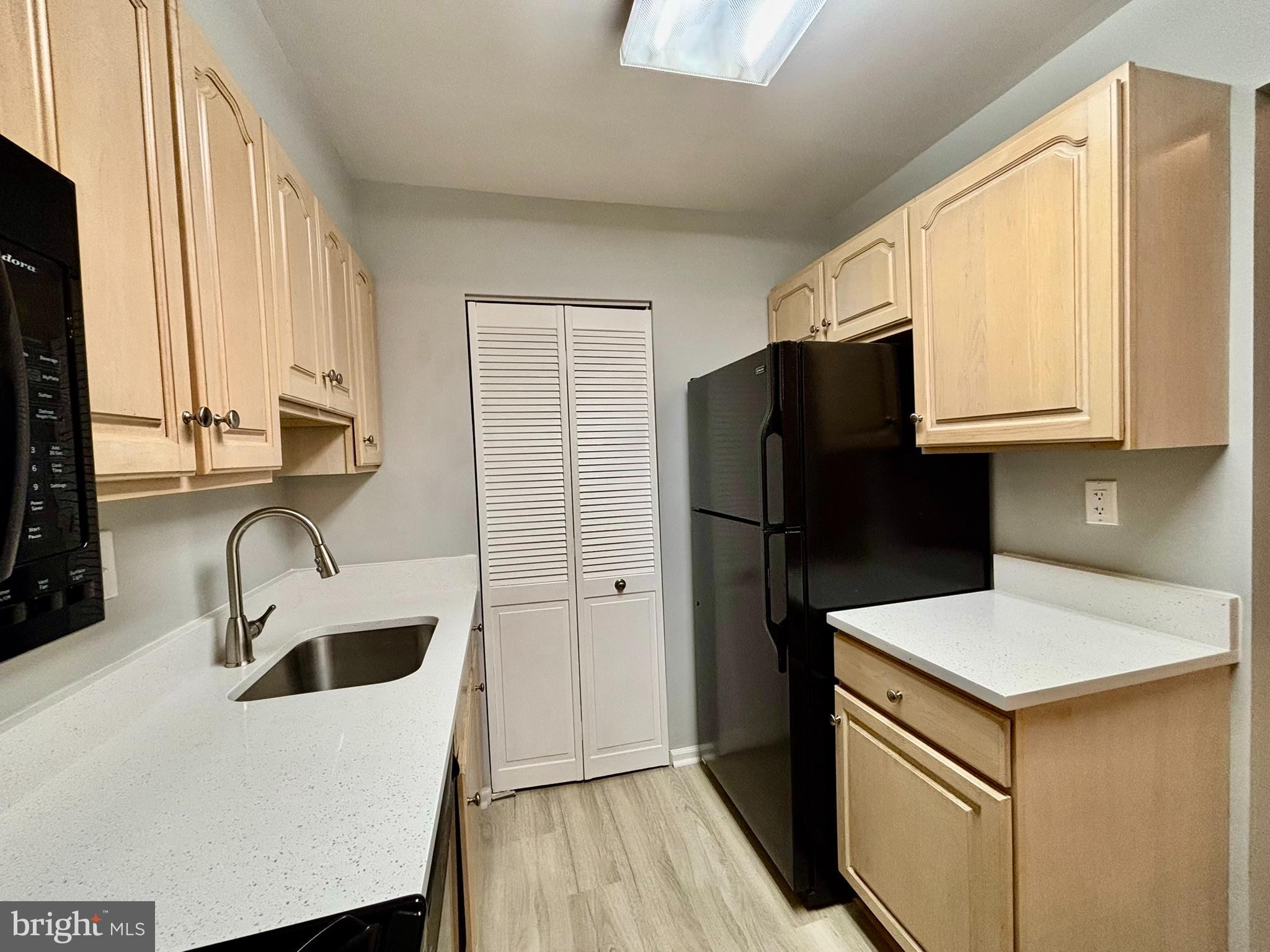 BURKE COVE - Residential Lease