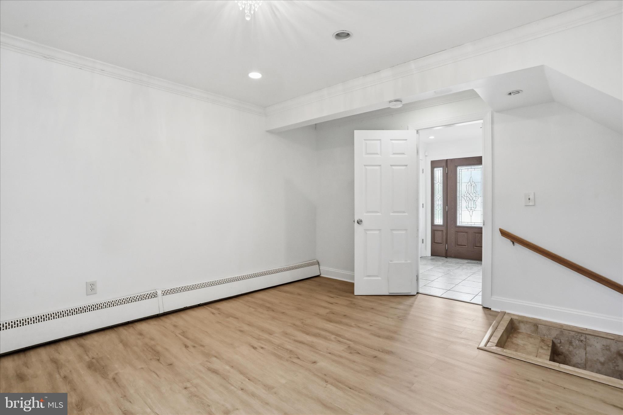 COLUMBIA HILLS - Residential