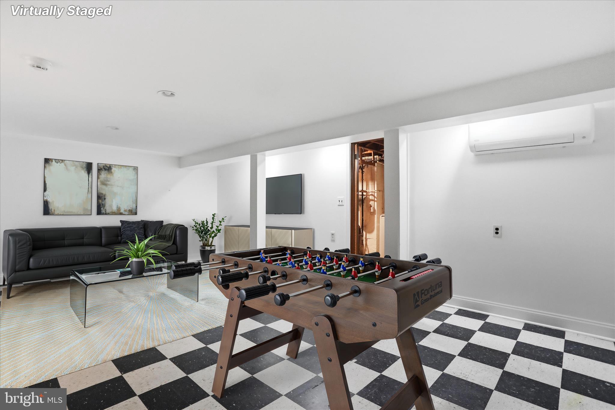 COLUMBIA HILLS - Residential