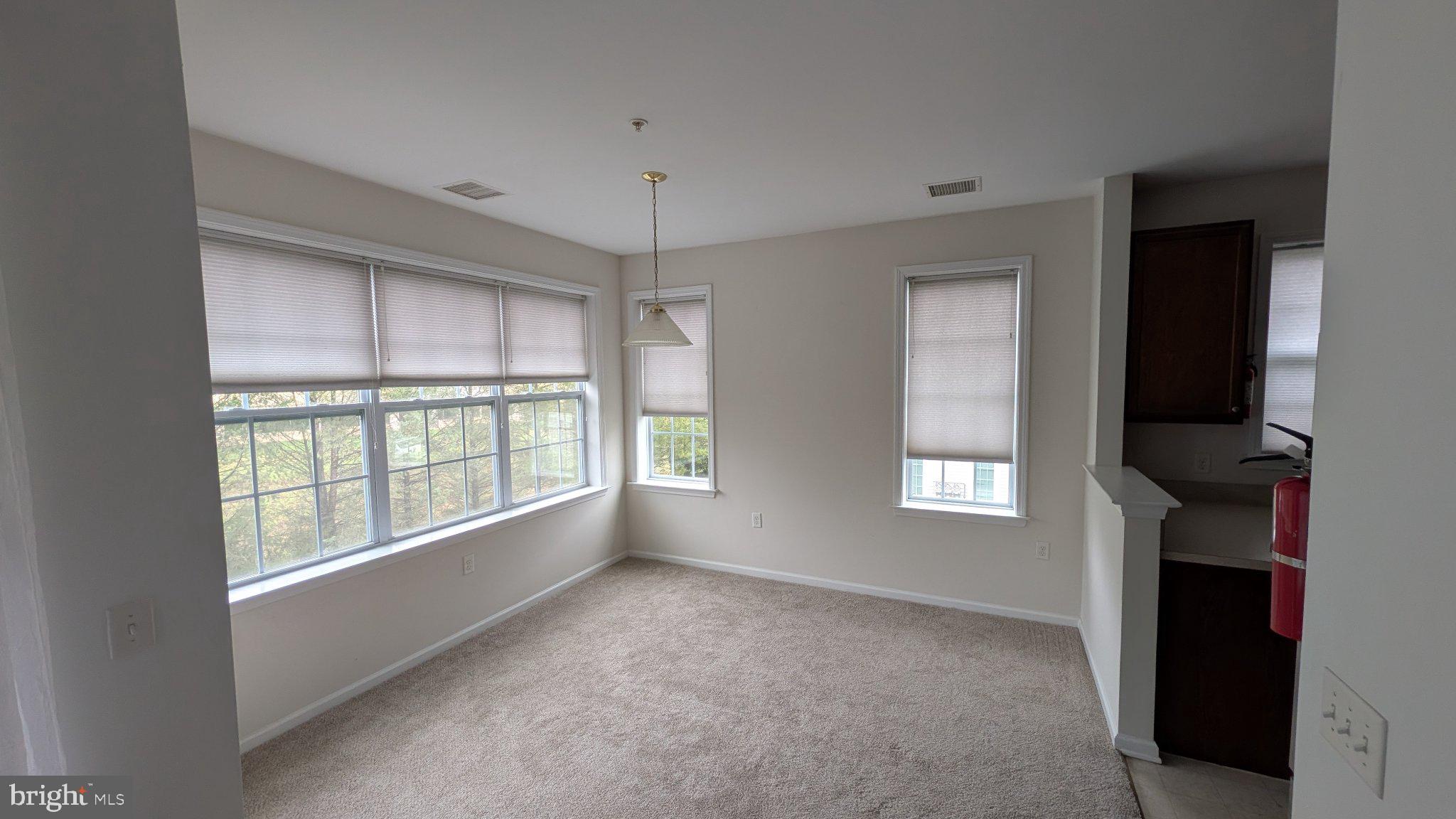 528 TIMBERLAKE DRIVE