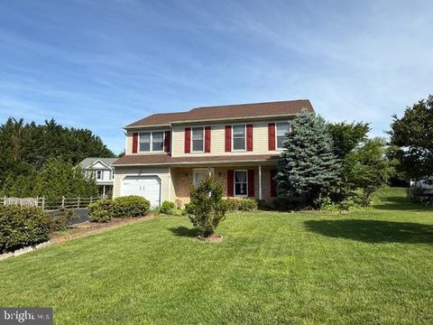 8 STEVE WAY BALTIMORE MD 21236