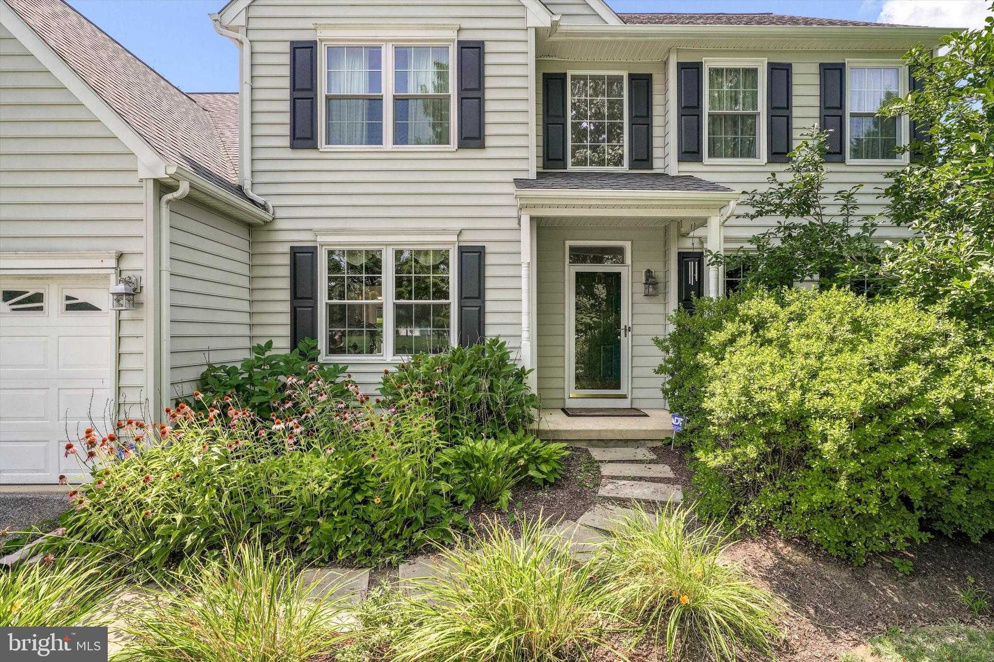 8 SWEET BRIAR ROAD