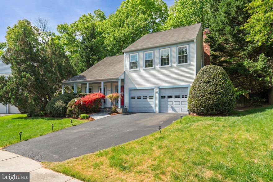 Nestled in a peaceful setting with a totally private, fenced backyard, this beautifully maintained 3BR, 2.5BA home offers comfort, space, and convenience in sought-after Fairfax Station. A welcoming open foyer greets you and flows into the formal living and dining rooms, perfect for everyday living and entertaining. The bright kitchen features a dining area and opens to the inviting family room with wood-burning fireplace, creating a warm and cozy atmosphere. A convenient main-level half bath completes this level.
Upstairs, you’ll find a versatile loft—ideal for a home office, reading nook, or play space—along with a spacious owner’s suite with private bath, two additional bedrooms, and a full hallway bath. The unfinished lower level offers excellent potential with a laundry area and a unique dog wash station—perfect for pet lovers.
This home has been thoughtfully updated with fresh paint throughout, refaced kitchen cabinets (2024), new blinds on the main level (2025), HVAC (2023), water heater (2022), brand-new garage doors, and a chairlift for added accessibility. Enjoy outdoor living on the charming front porch or relax on the large deck with awning overlooking the private backyard.
Ideally located near major commuter routes including Fairfax County Parkway and Route 123, with easy access to shopping, dining, and everyday conveniences. Fairfax Station is known for its  scenic parks, and outdoor recreation, including nearby Burke Lake Park and Fountainhead Regional Park offering trails, boating, and nature experiences. Residents enjoy a tranquil, suburban feel while still being within easy reach of Washington, D.C.
This home offers the perfect blend of privacy, updates, and location—don’t miss this opportunity!