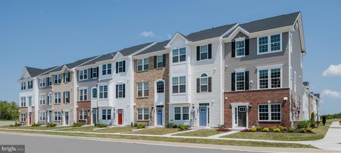 Photo of 7817 Barrensdale Road, BALTIMORE, MD 21244 (MLS # MDBC2163988)