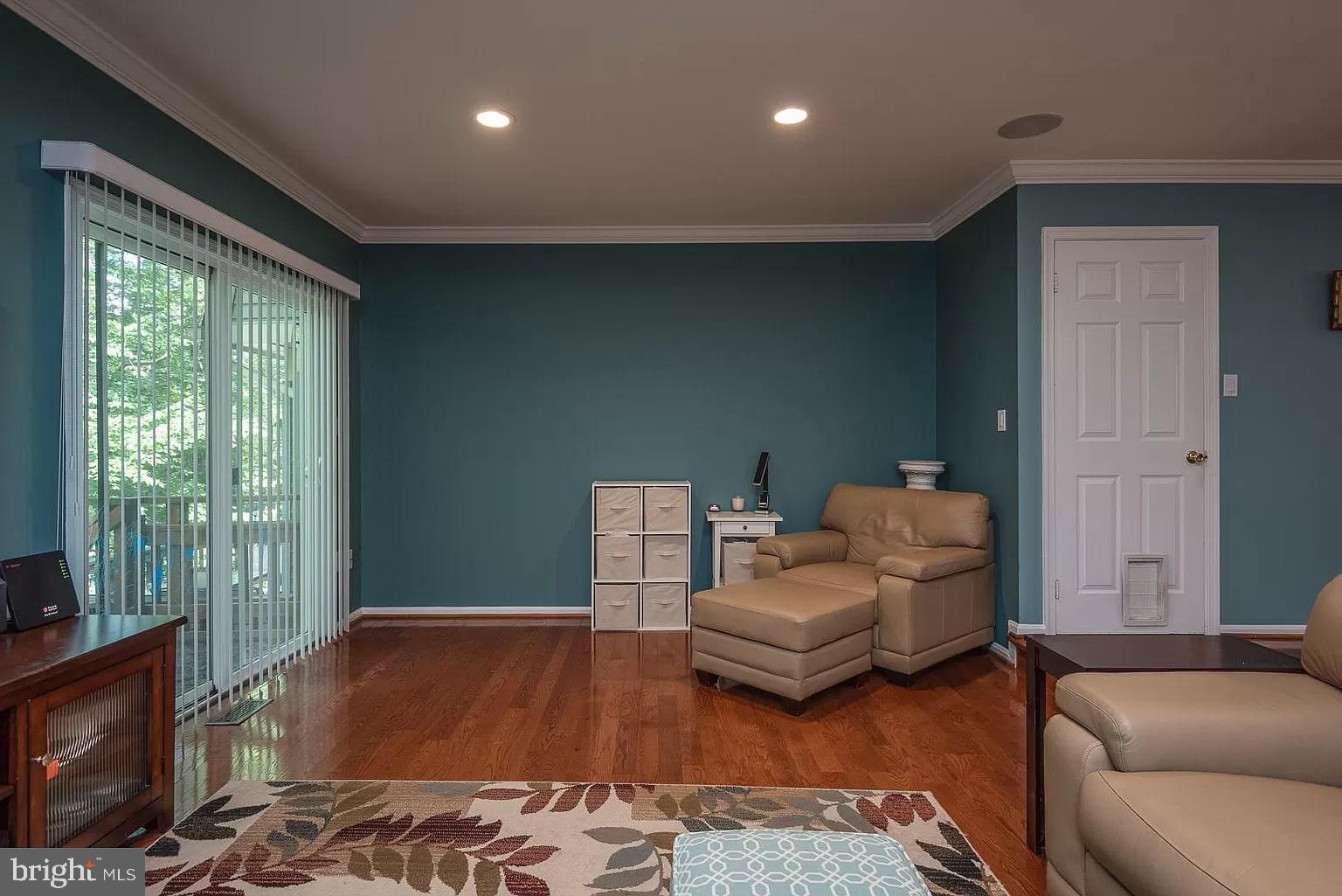 HUNTER VILLAGE - Residential Lease