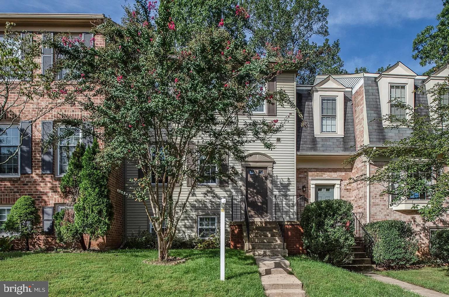 HUNTER VILLAGE - Residential Lease