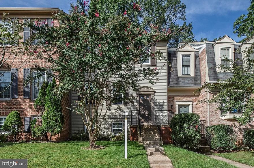 This spacious 4 bedroom, 3.5 bathroom home in beloved Daventry (Hunter Village) offers over 2450 square feet of flexible living space on 3 levels. Close to shopping, restaurants, entertainment, and commuting options, this home has something for everyone. Tennis, pools, trails, and playgrounds in one of the best managed communities in this area. Dedicated parking in front for the new owners, plus an abundance of guest and overflow parking steps away. Newer roof (approx 7 years), energy efficient windows, HVAC with humidifier (2018), Refinished hardwoods (2022), new carpet in upper bedrooms (2022), large kitchen with eat-in island, stainless steel, gas cooking, plenty of silestone counterspace and cabinetry. With clear views to the large dining room, that flows into a spacious sunken living room, all open to the top level of the truly special 2-tier deck (painted 2022), perfect for grilling, entertaining and just communing with nature and the trees nestled steps from your back door. Head upstairs (past the main level powder room) to 3 of 4 bedrooms, including the large owners' suite showcasing vaulted ceilings with a WIC, and remodelled bath (2020). A hall bath with new low-maintenance tub/shower combo (2020) serves the other 2 upstairs bedrooms. Ceiling fans added to these bedrooms for year round comfort. Head to the lower level and find a 4th legal bedroom/office/gym/den (you choose) with fabulous built-ins, a full bath, laundry room, and a truly spacious family room - curl up around the wood burning fireplace, take part of the space as your in-home gym or set up for game night - the possibilities are endless with this flexible space. AND, another sliding door to the lower tier of your 2 level deck and that friendly wall of private trees.