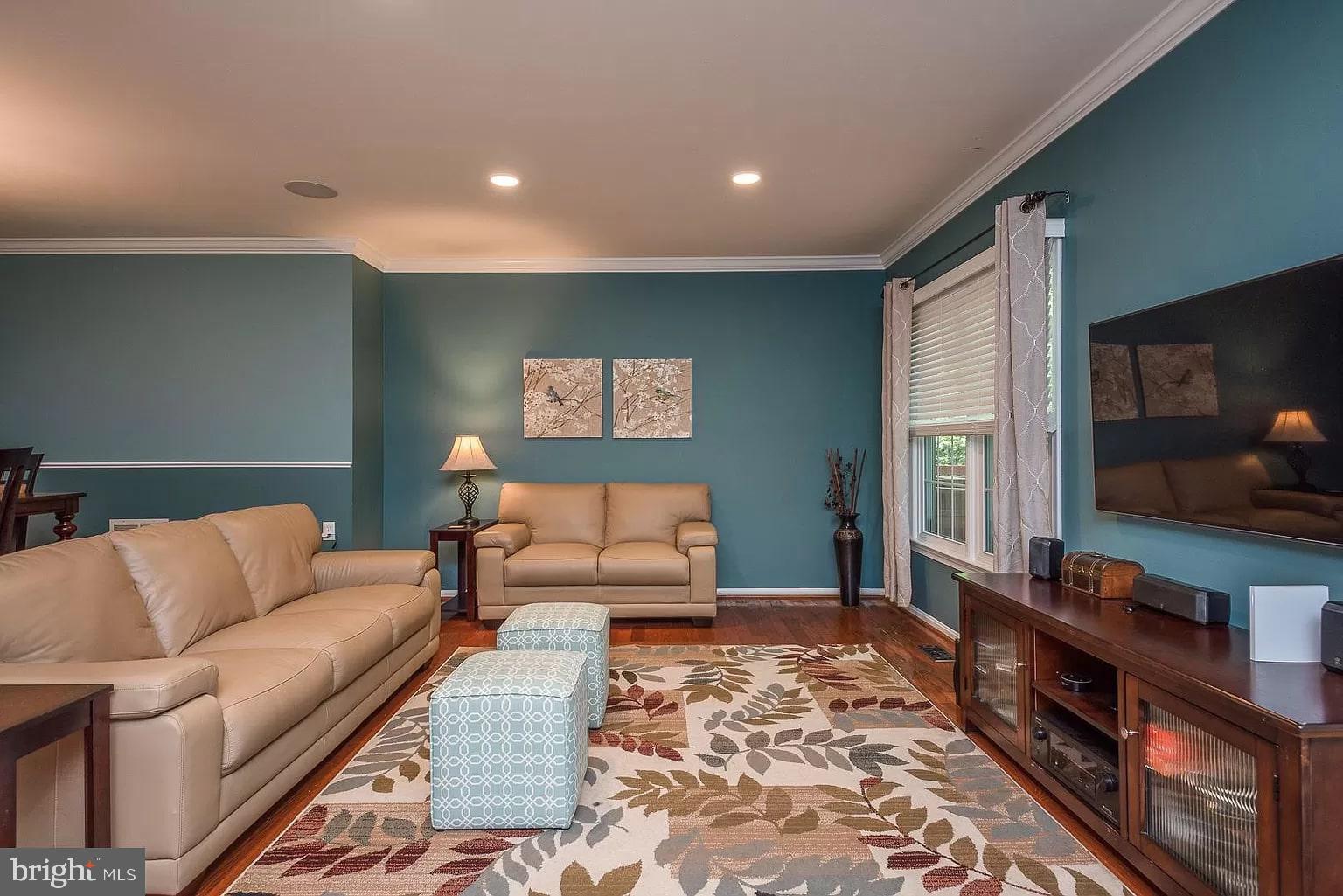 HUNTER VILLAGE - Residential Lease