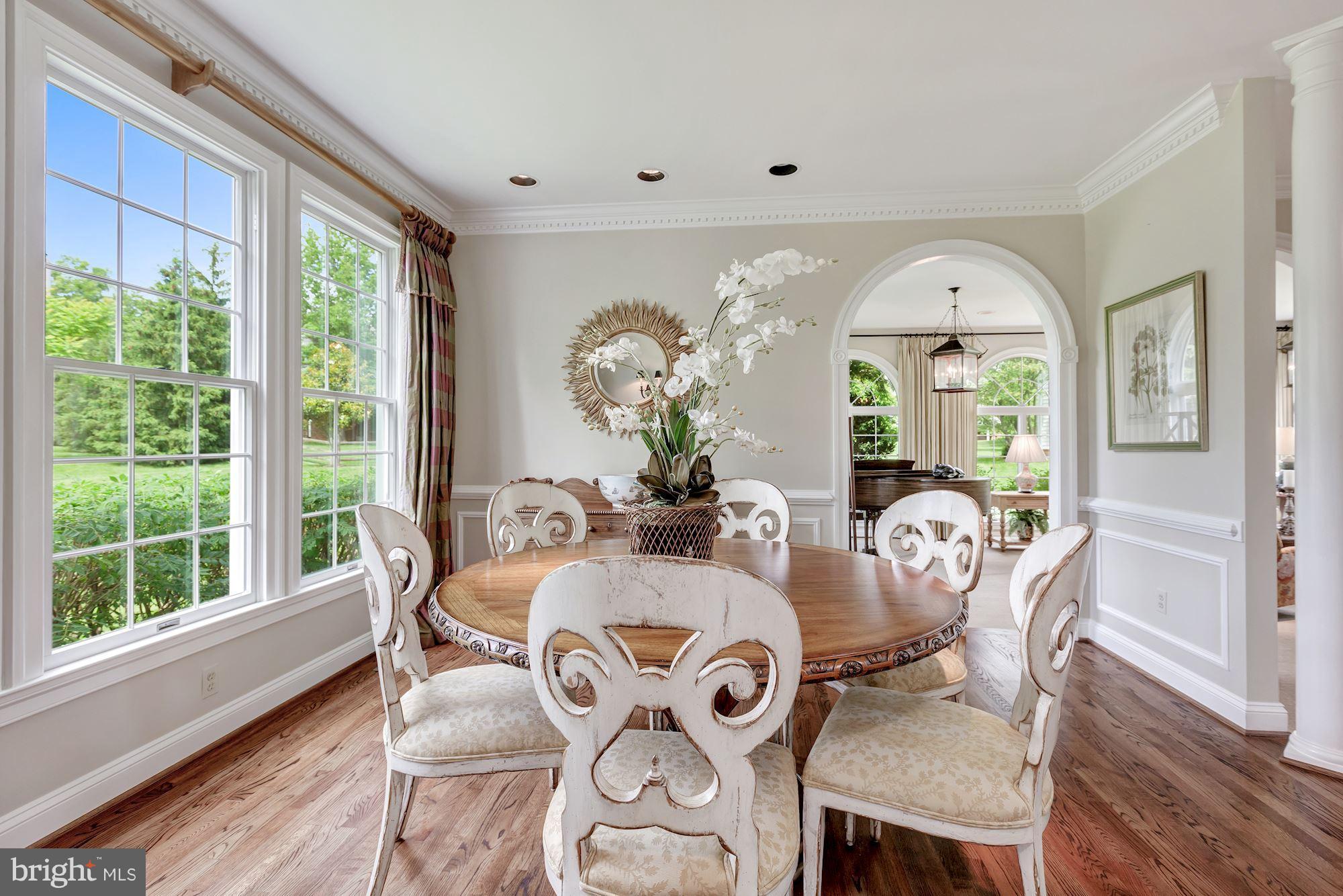 HOBBITS GLEN - Residential