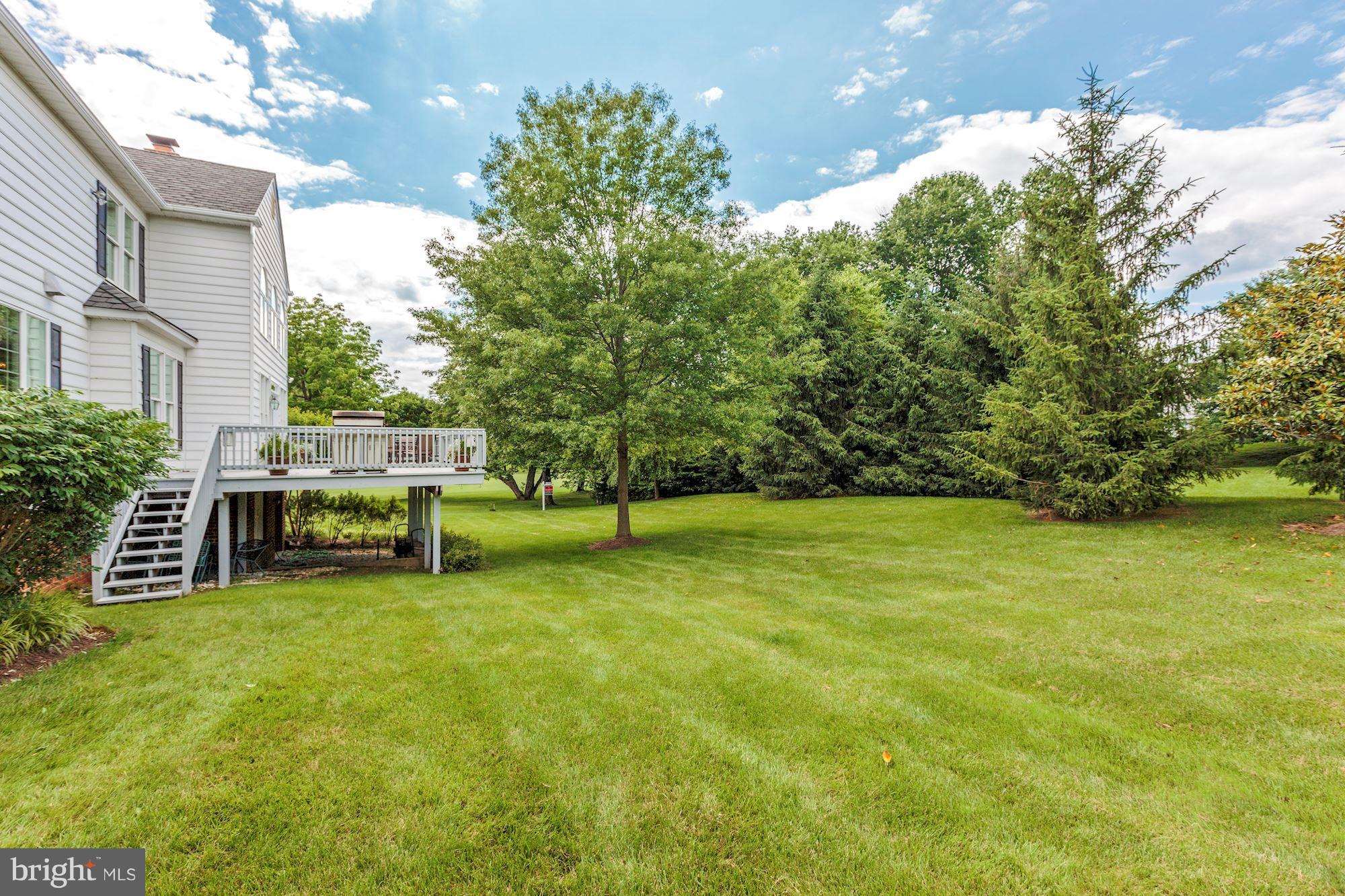 HOBBITS GLEN - Residential